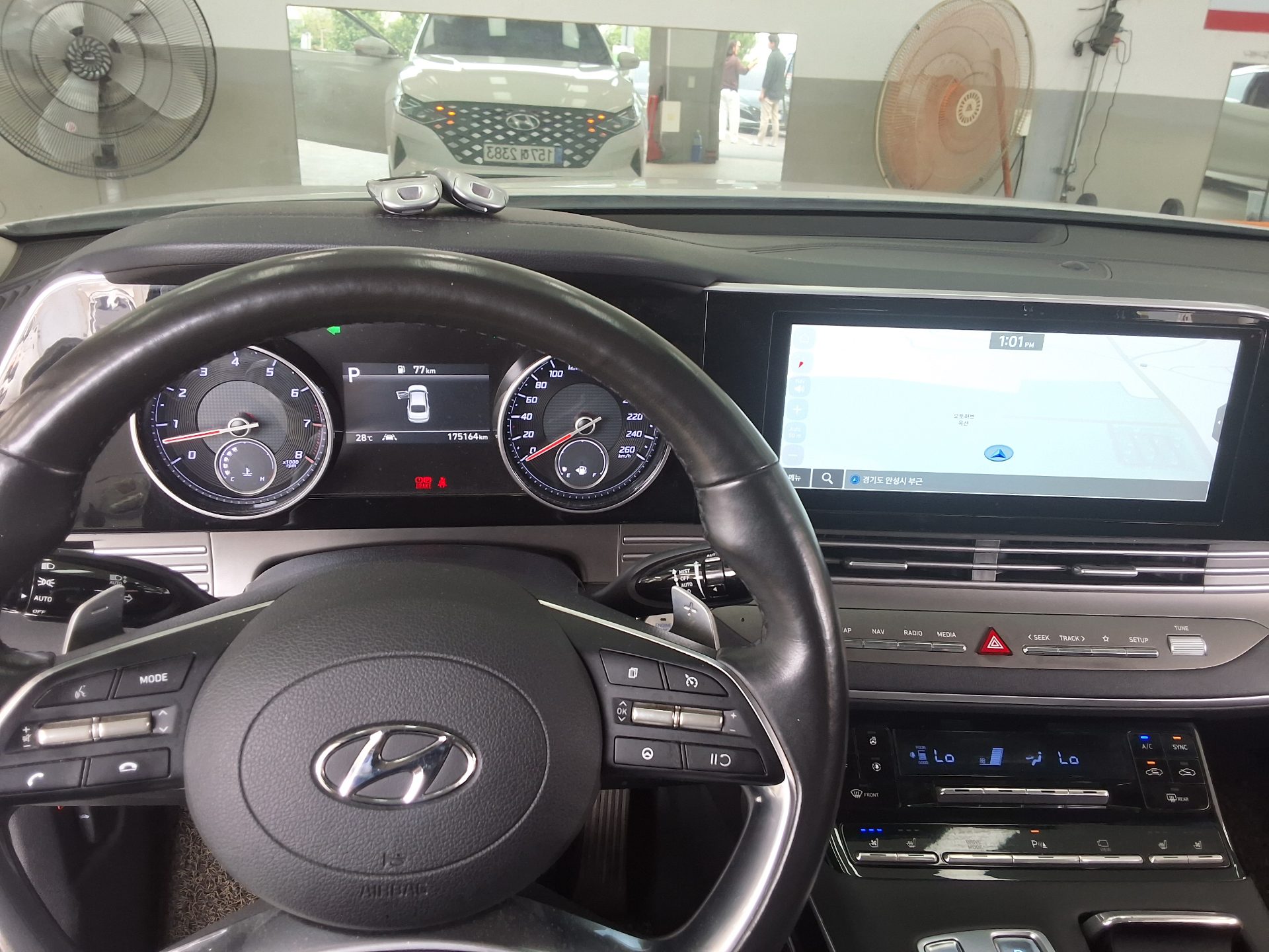 HYUNDAI THE NEW GRANDEUR IG GASOLINE 2.5 PREMIUM CHOICE 2020 - zdjęcie 18