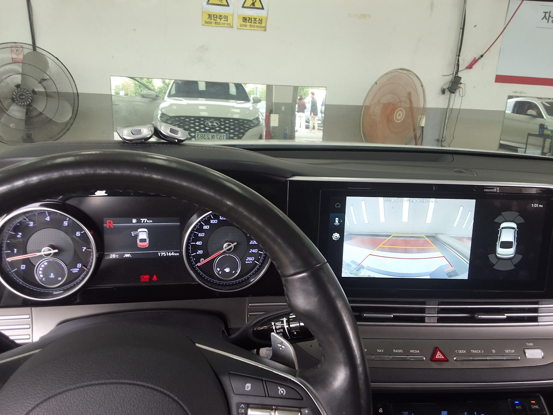 HYUNDAI THE NEW GRANDEUR IG GASOLINE 2.5 PREMIUM CHOICE 2020 - zdjęcie 19