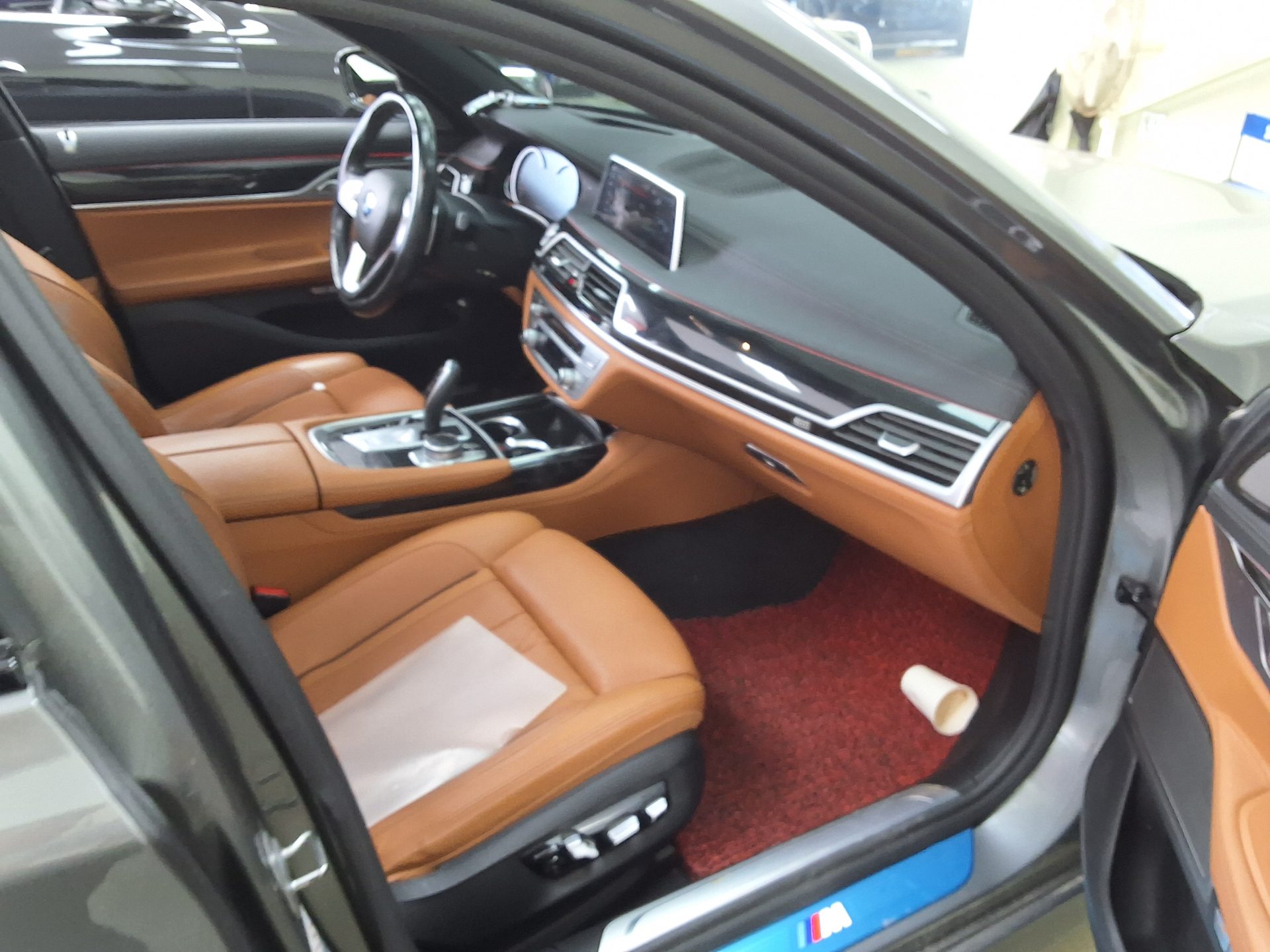 BMW 7 SERIES (6TH GEN) 740d xDRIVE M SPORT 2018 - zdjęcie 15