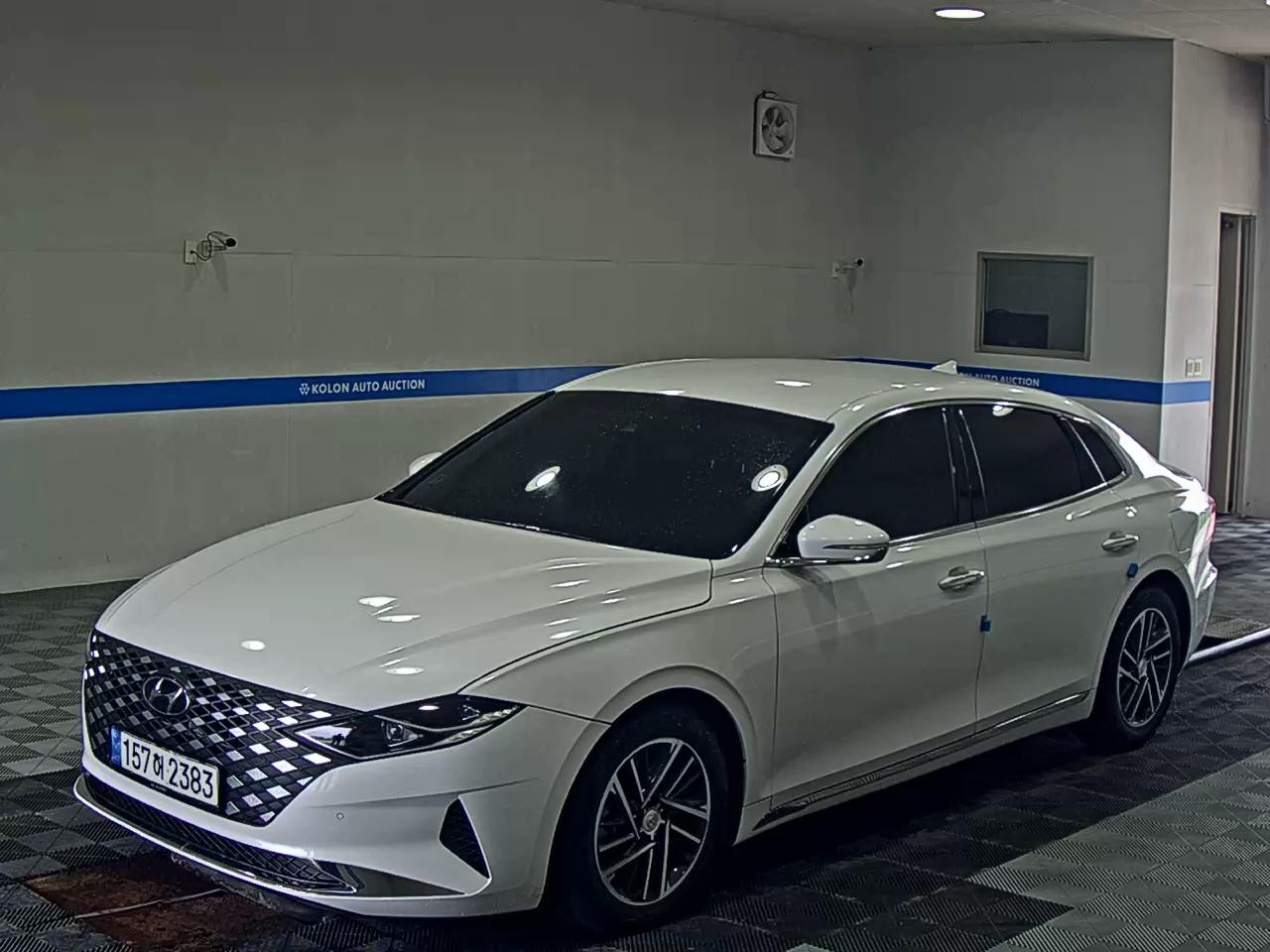 HYUNDAI THE NEW GRANDEUR IG GASOLINE 2.5 PREMIUM CHOICE 2020 - zdjęcie 2