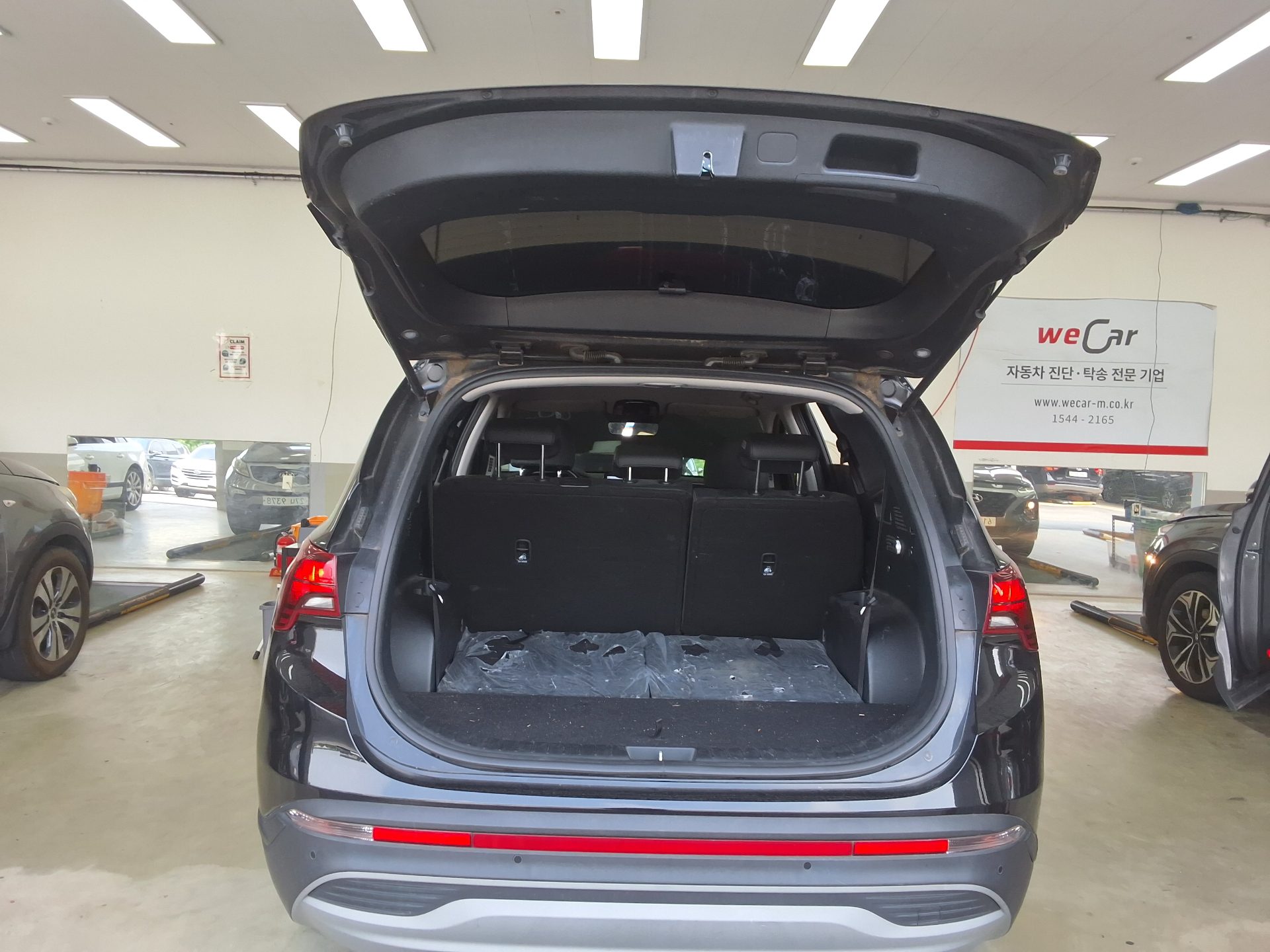 HYUNDAI THE NEW SANTA FE DIESEL 2.2 2WD PREMIUM 2021 - zdjęcie 16