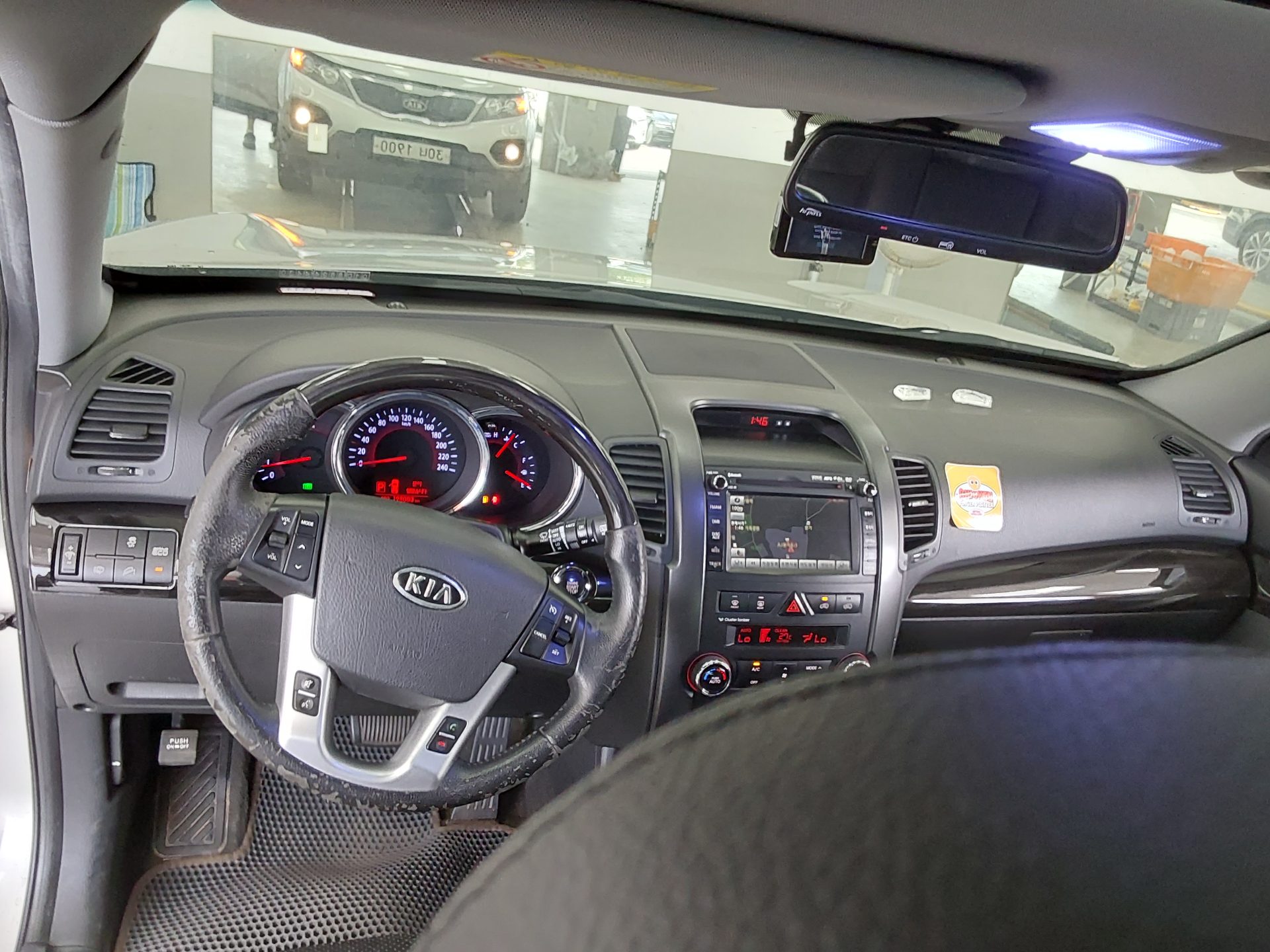 KIA SORENTO R DIESEL 2.0 2WD TLX PREMIUM 2010 - zdjęcie 11