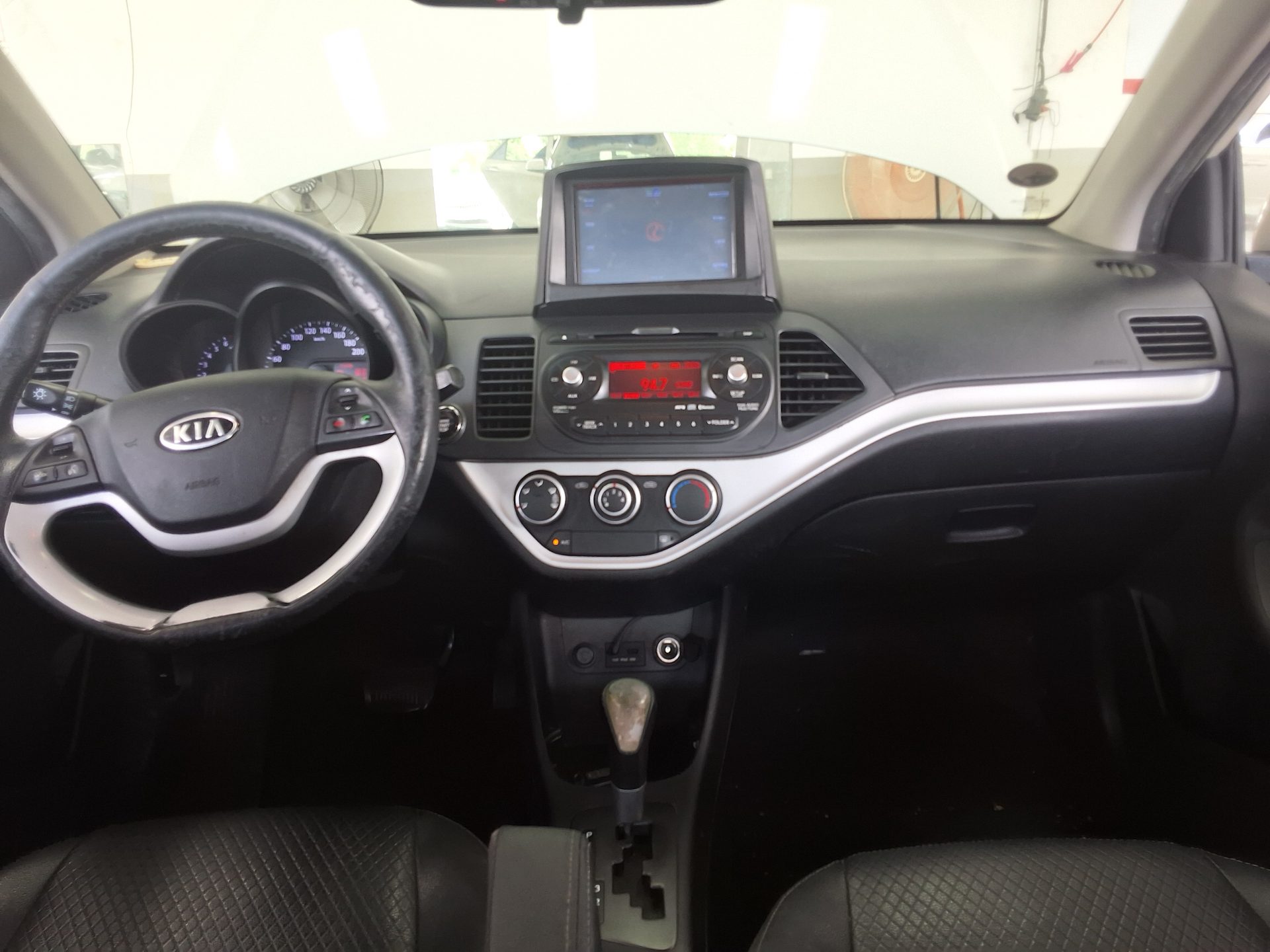 KIA ALL NEW MORNING GASOLINE LUXURY 2012 - zdjęcie 12
