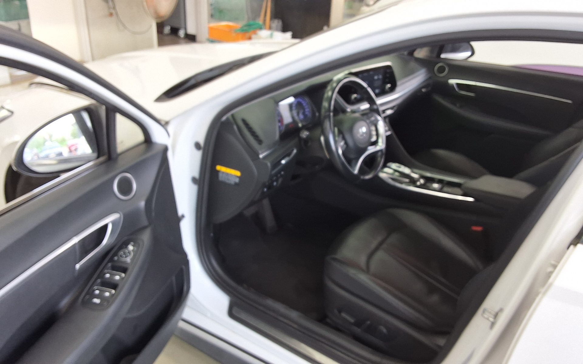 HYUNDAI SONATA (DN8) G2.0 PREMIUM 2020 - zdjęcie 10