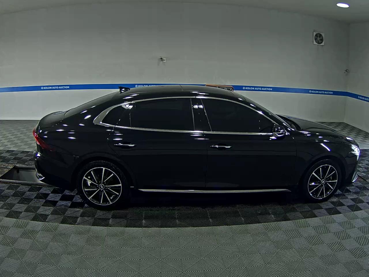 HYUNDAI THE NEW GRANDEUR IG GASOLINE 2.5 LE BLANC 2023 - zdjęcie 4