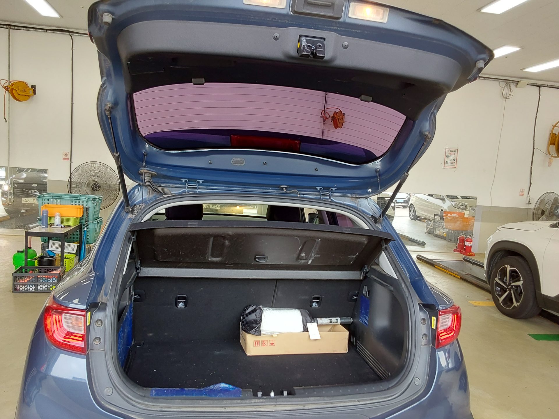 KIA STONIC U2 1.6 DIESEL TRENDY 2018 - zdjęcie 15