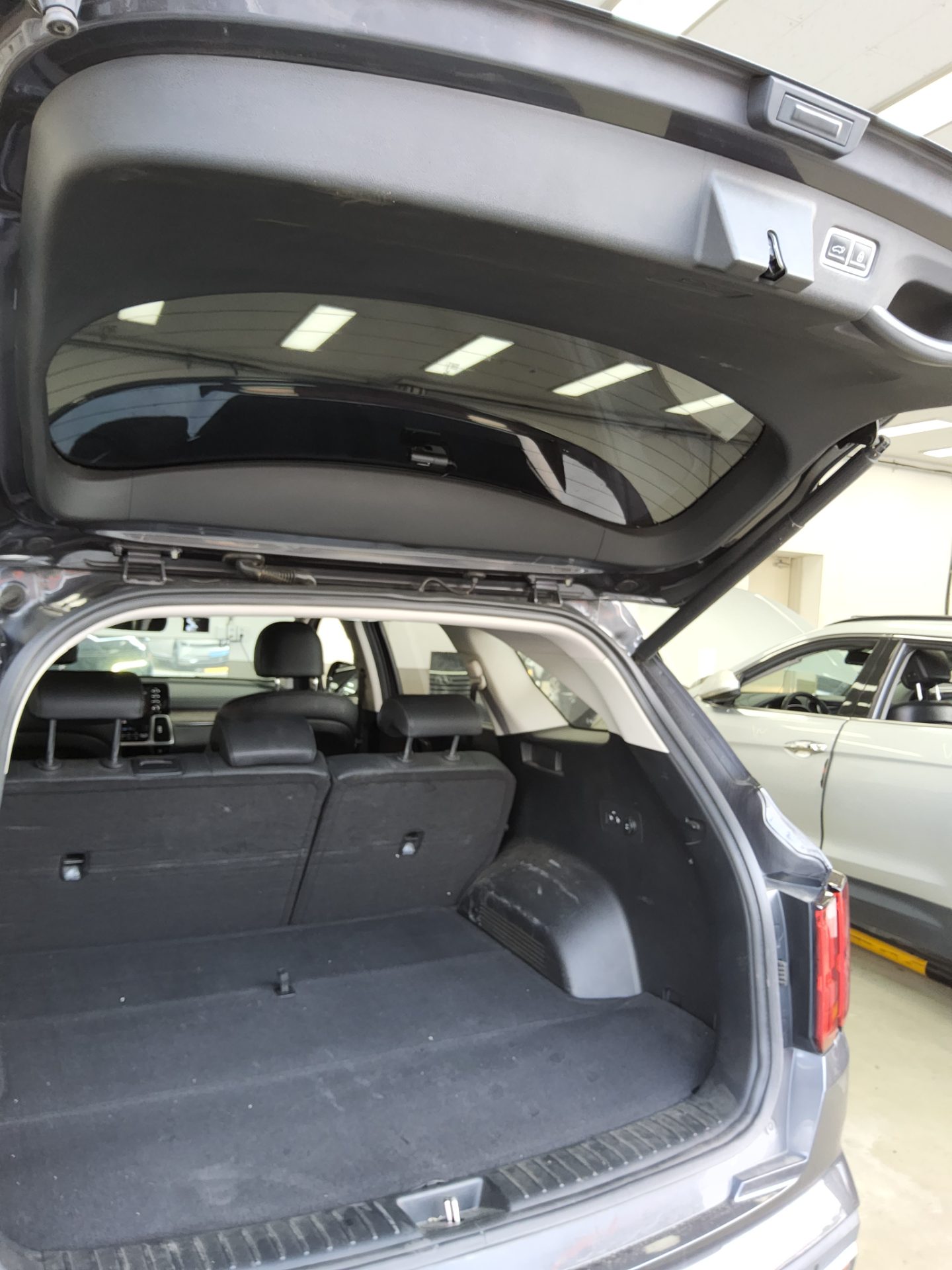 KIA NEW SORENTO (MQ4) 2.2 DIESEL 2WD PRESTIGE 2022 - zdjęcie 15