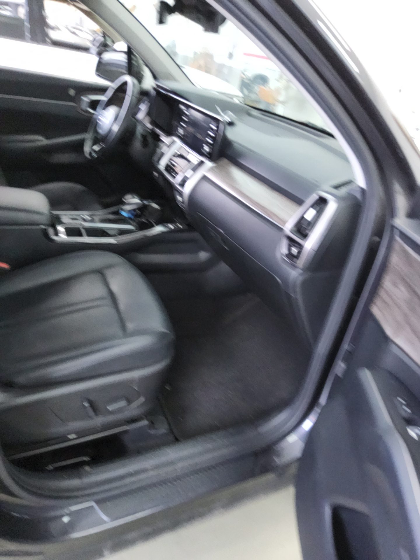 KIA NEW SORENTO (MQ4) 2.2 DIESEL 2WD PRESTIGE 2022 - zdjęcie 14