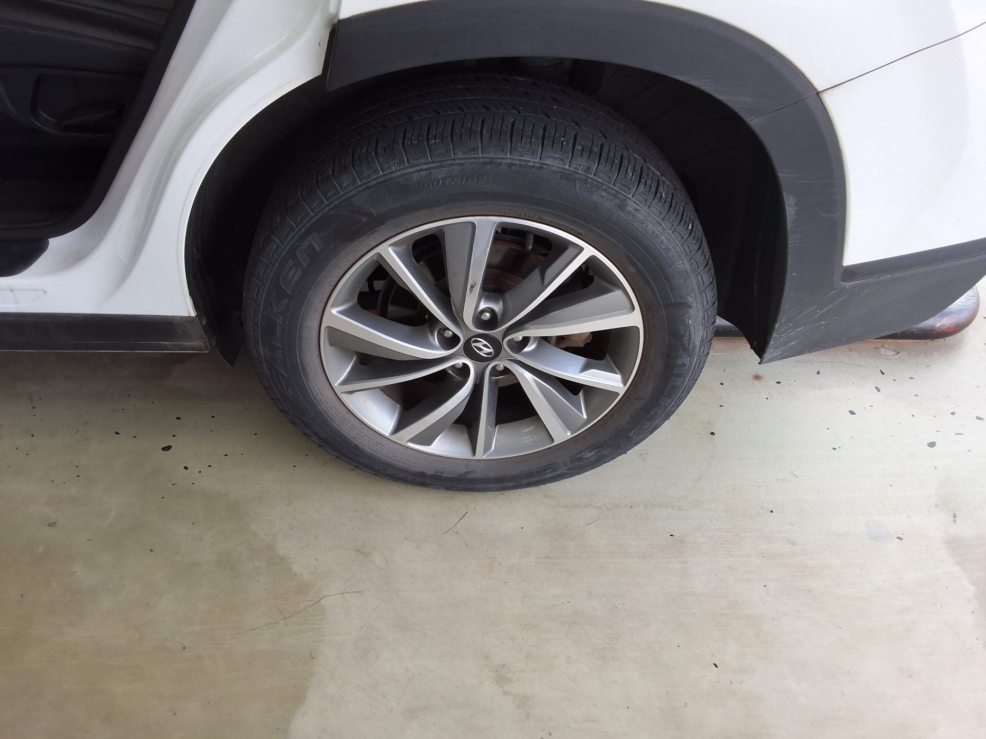 HYUNDAI SANTA FE (TM) R2.0 2WD EXCLUSIVE 2019 - zdjęcie 23