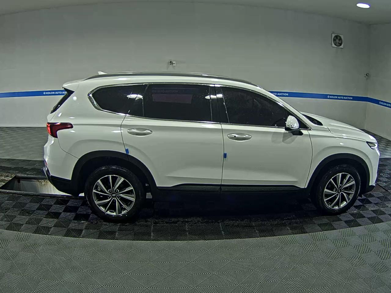 HYUNDAI SANTA FE (TM) R2.0 2WD EXCLUSIVE 2019 - zdjęcie 4