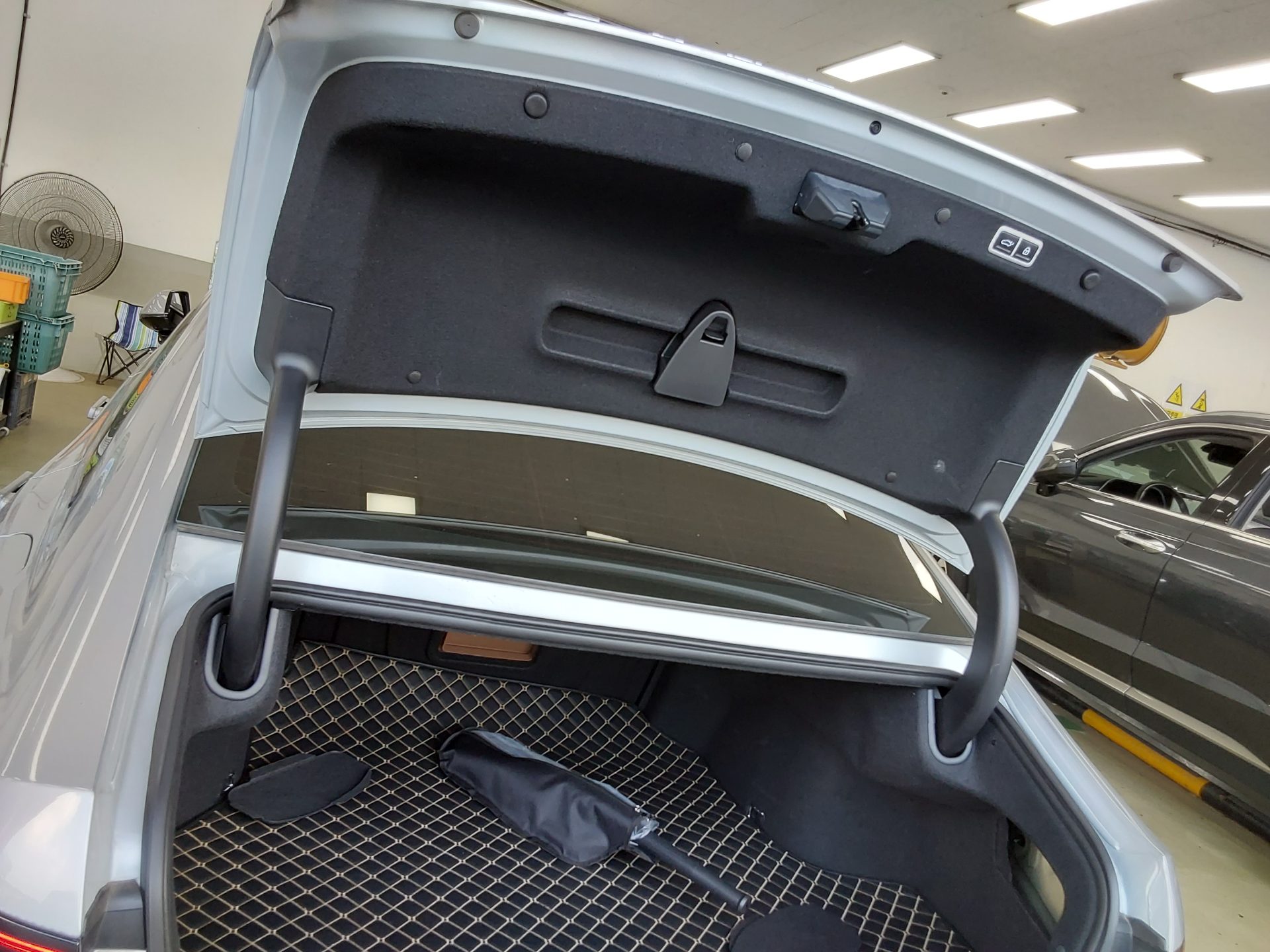 HYUNDAI THE ALL NEW GRANDEUR GASOLINE 2.5 EXCLUSIVE 2024 - zdjęcie 15