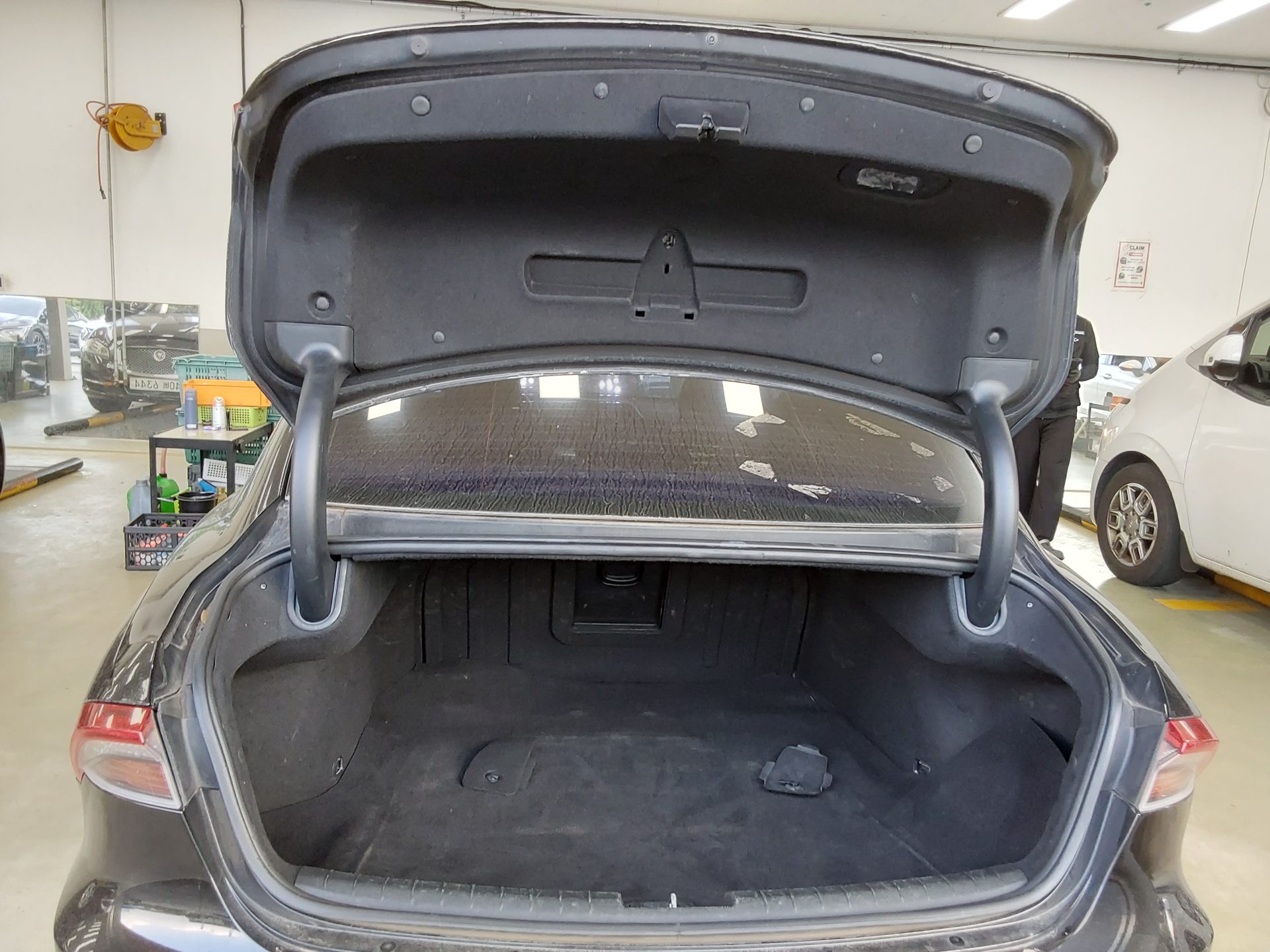 HYUNDAI THE NEW GRANDEUR IG GASOLINE 2.5 PREMIUM 2020 - zdjęcie 15