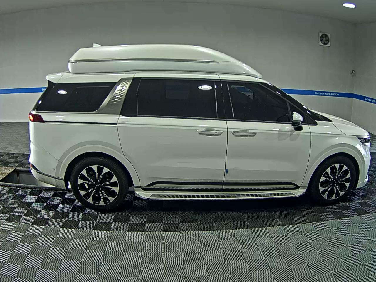 KIA NEW CARNIVAL (KA4) HI-LIMOUSINE 7-SEATER GASOLINE SIGNATURE 2023 - zdjęcie 4