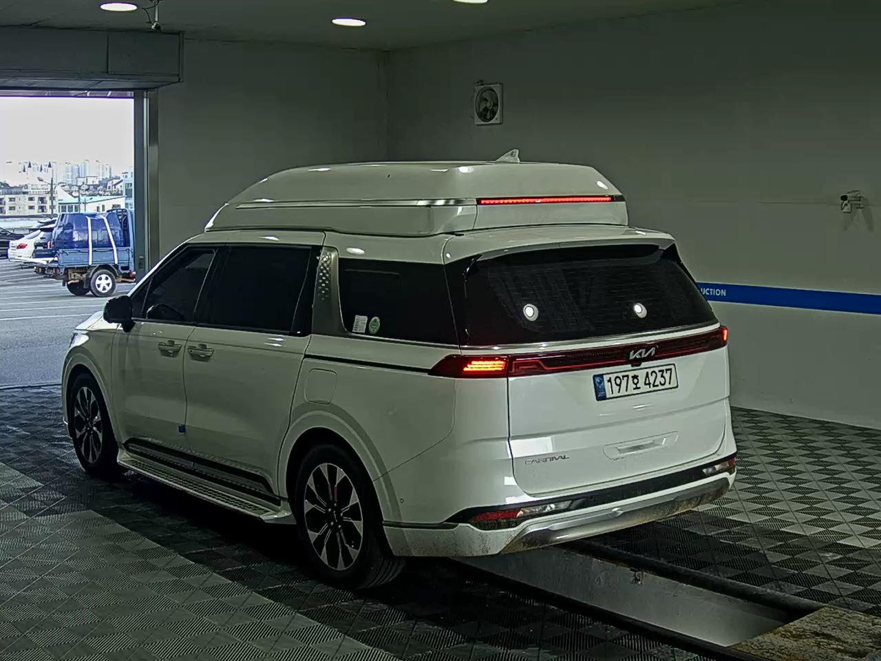 KIA NEW CARNIVAL (KA4) HI-LIMOUSINE 7-SEATER GASOLINE SIGNATURE 2023 - zdjęcie 6