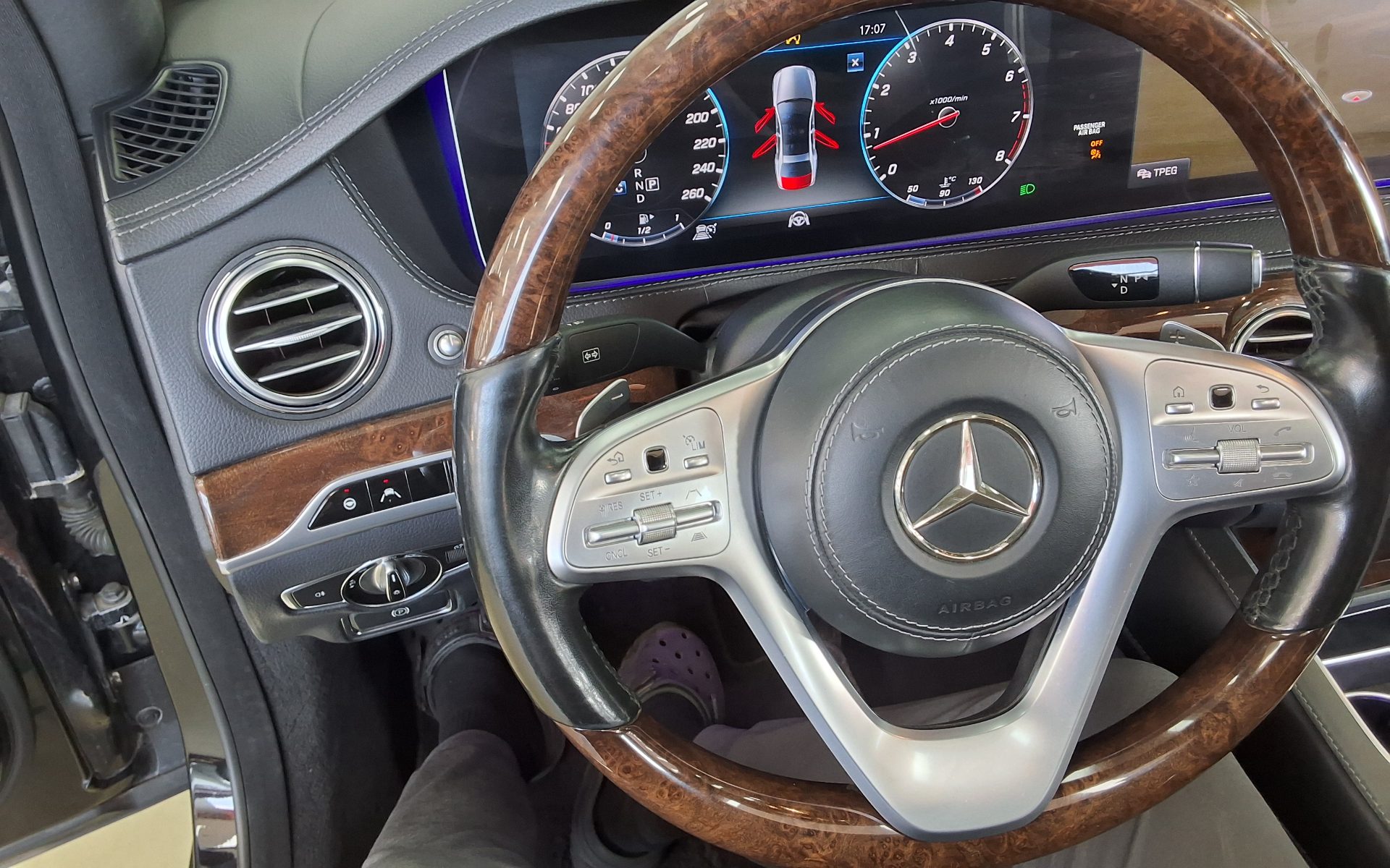 MERCEDES-BENZ S-CLASS (6TH GEN) S560L 4MATIC 2018 - zdjęcie 17