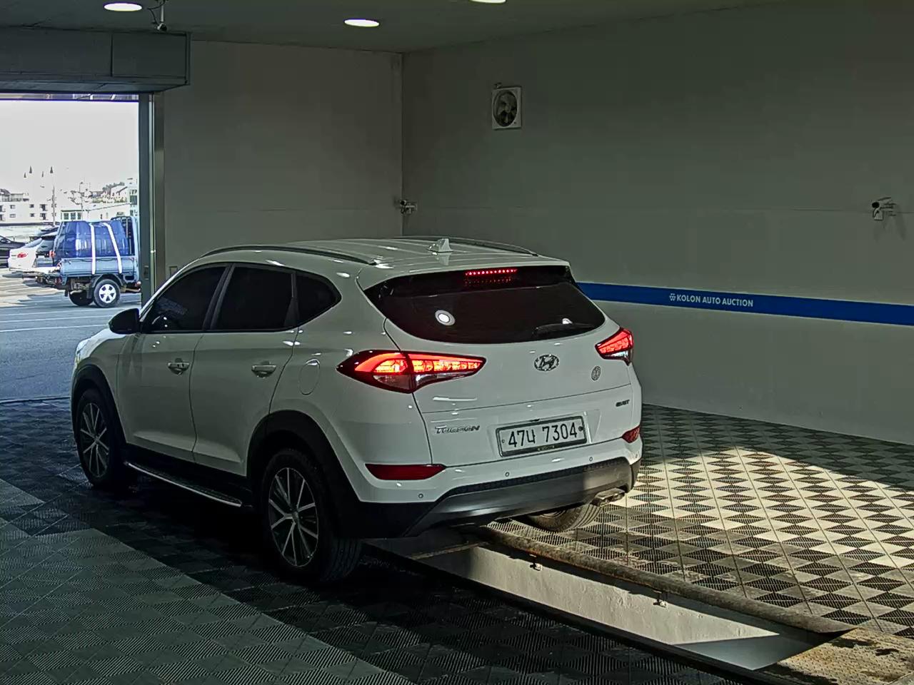 HYUNDAI ALL NEW TUCSON DIESEL R2.0 2WD MODERN 2016 - zdjęcie 6