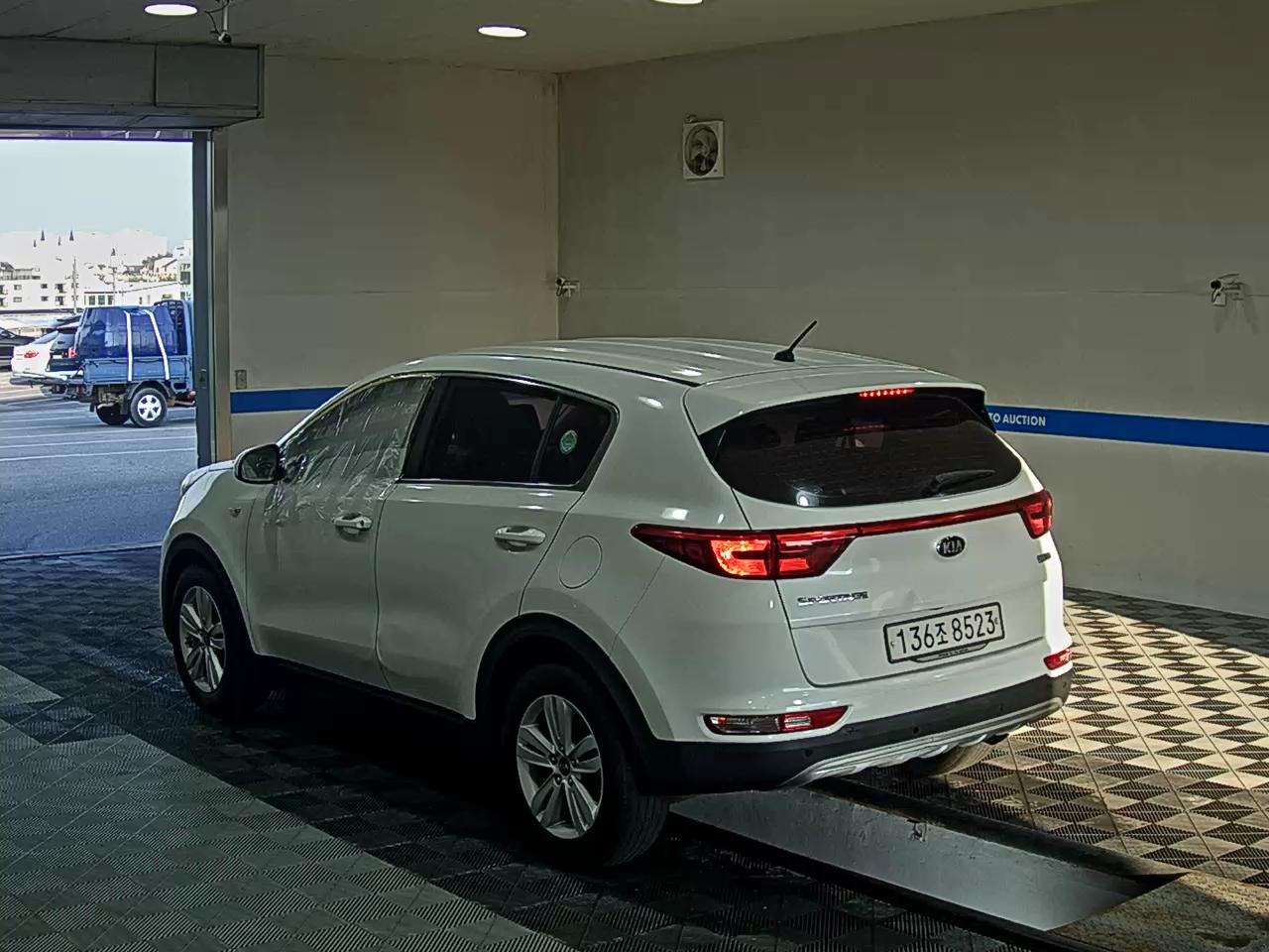 KIA NEW SPORTAGE R2.0 2WD TRENDY 2016 - zdjęcie 6