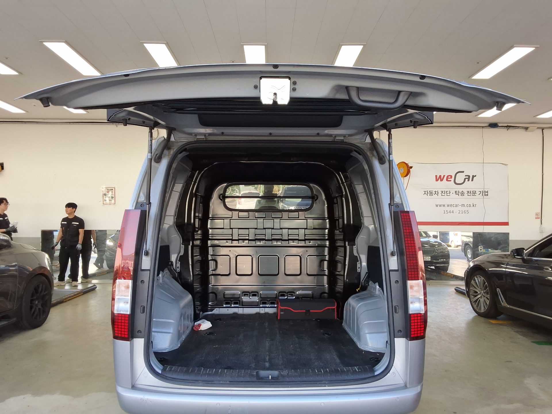 HYUNDAI STARIA 2.2 DIESEL CARGO 5-SEATER SMART 2022 - zdjęcie 16