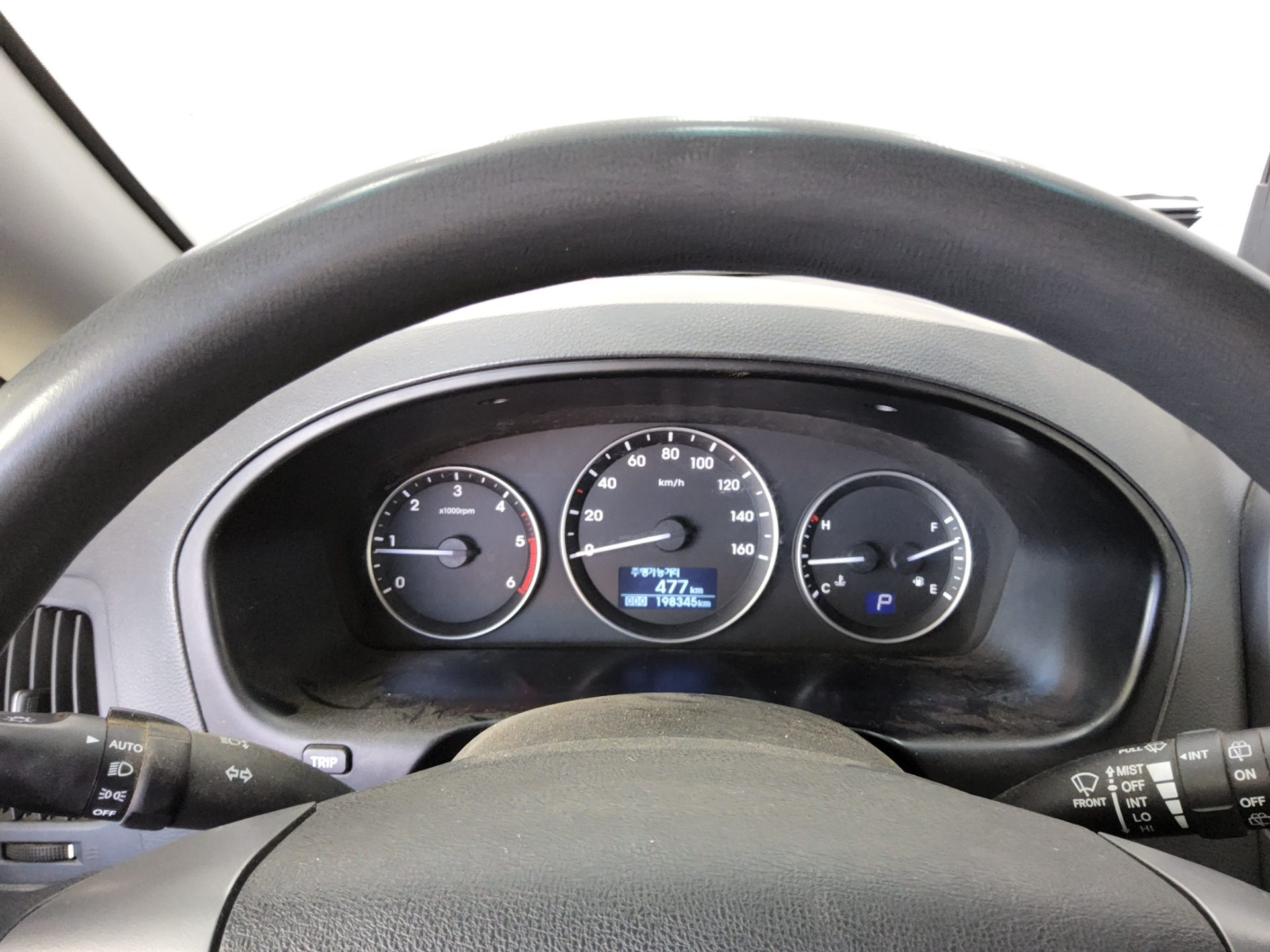 HYUNDAI GRAND STAREX 11-SEATER DIESEL MODERN 2018 - zdjęcie 9