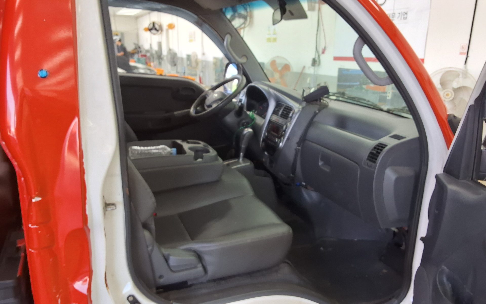KIA BONGO III CARGO CRDi STANDARD CAB EXTRA LONG WHEELBASE 2019 - zdjęcie 11