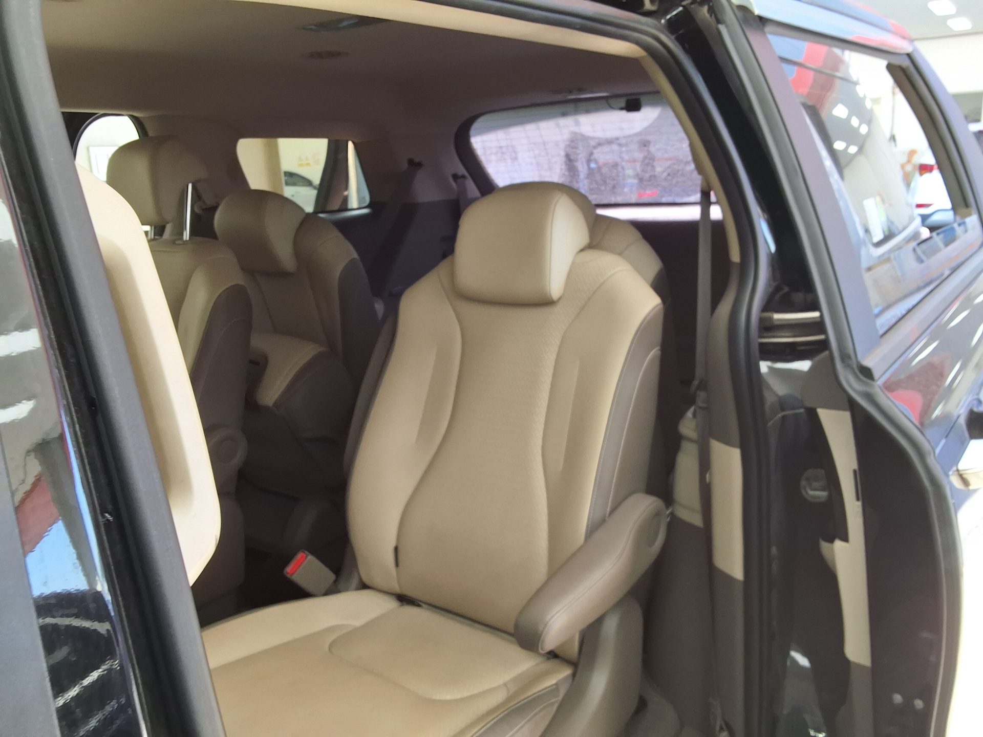 KIA NEW CARNIVAL (KA4) 9-SEATER DIESEL PRESTIGE 2022 - zdjęcie 13