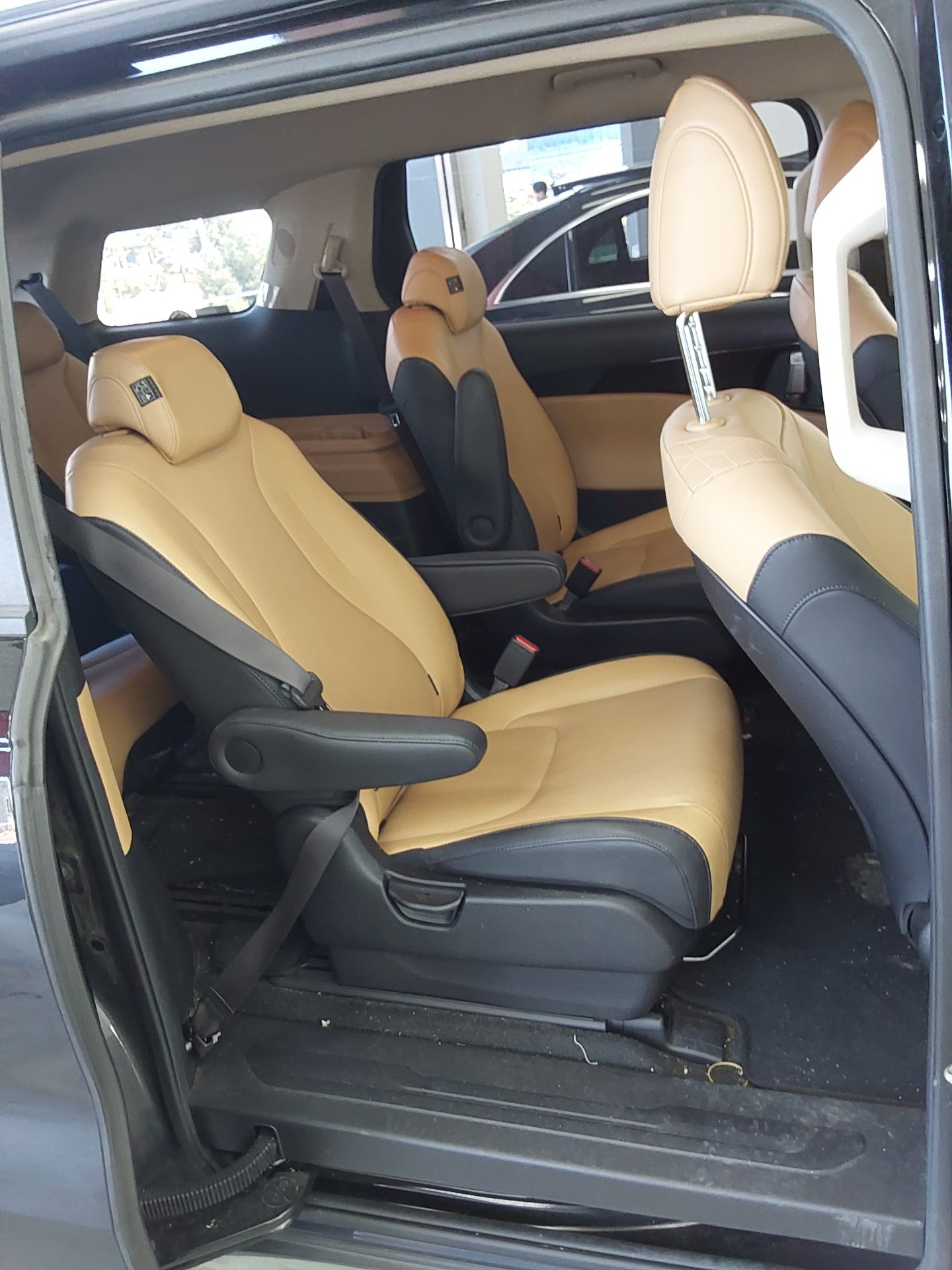 KIA NEW CARNIVAL (KA4) 9-SEATER DIESEL PRESTIGE 2022 - zdjęcie 13