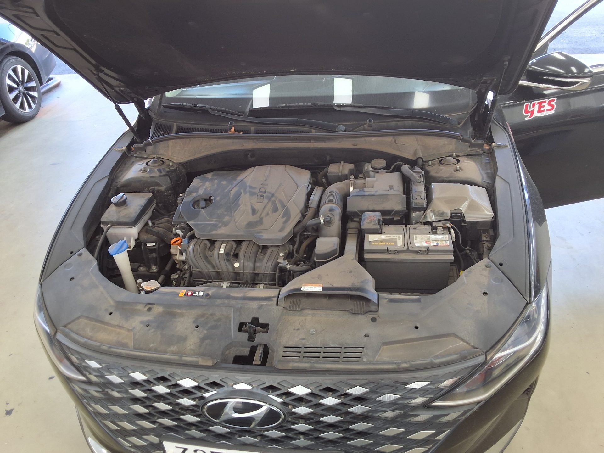 HYUNDAI THE NEW GRANDEUR IG GASOLINE 2.5 PREMIUM 2020 - zdjęcie 20