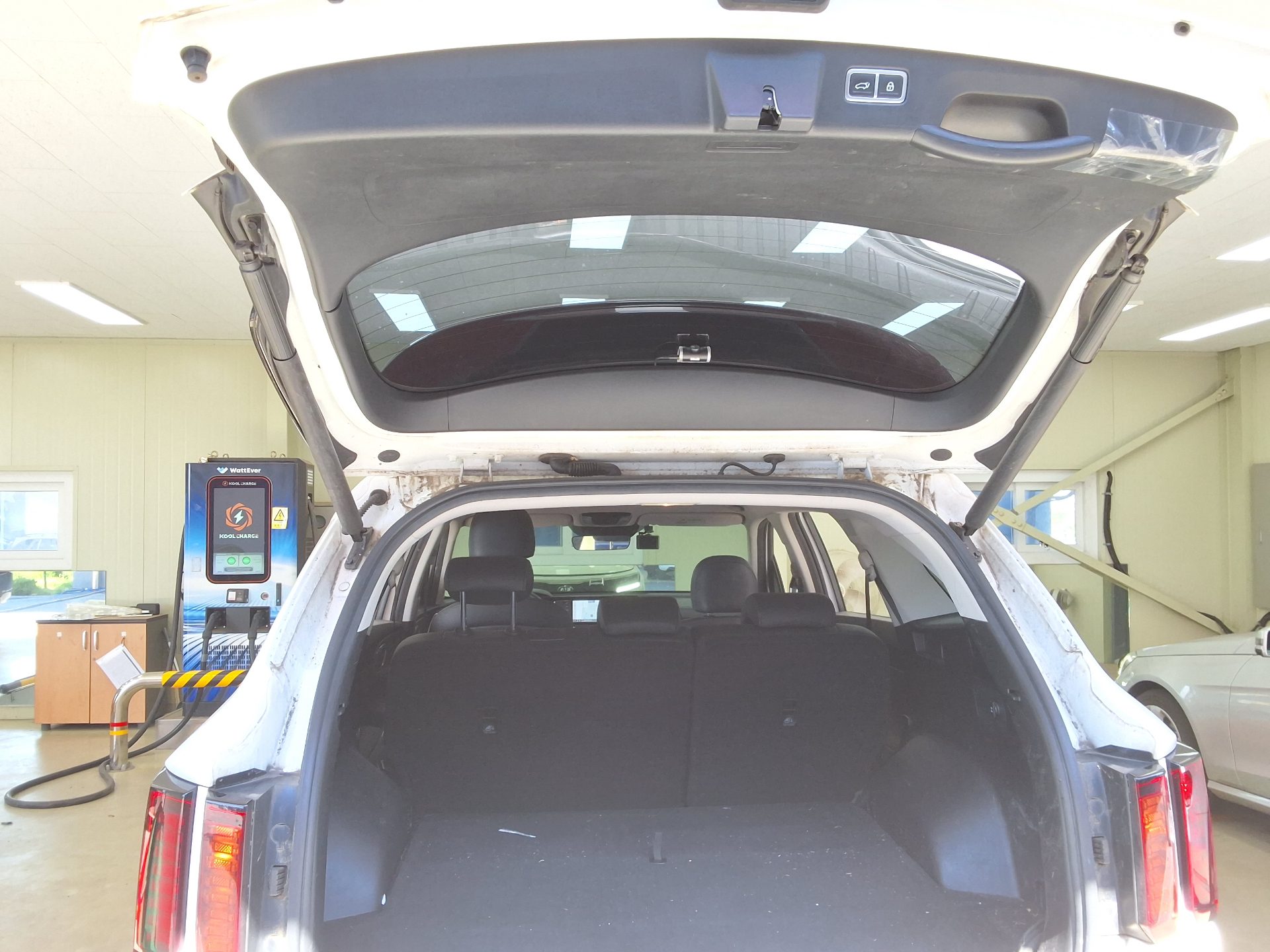 KIA NEW SORENTO (MQ4) 2.2 DIESEL 2WD TRENDY 2021 - zdjęcie 16