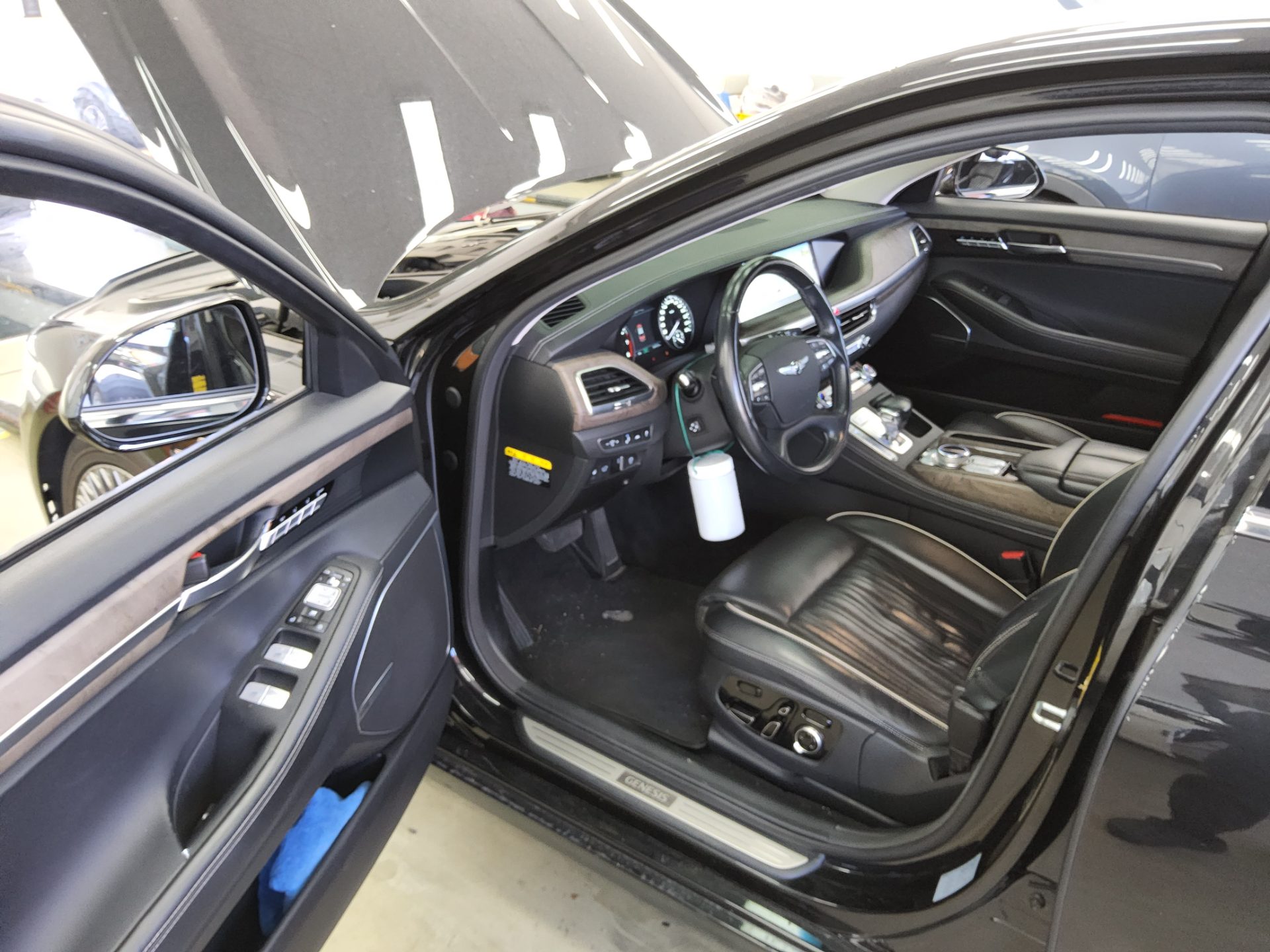 GENESIS G90 3.8 AWD PREMIUM LUXURY 2019 - zdjęcie 10
