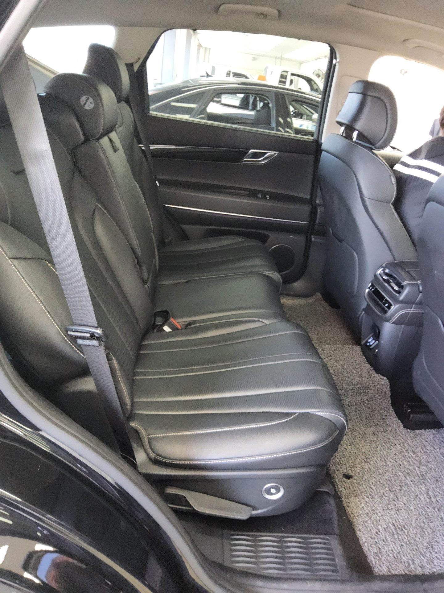 GENESIS GV80 2.5 GASOLINE AWD BASE MODEL 2022 - zdjęcie 13