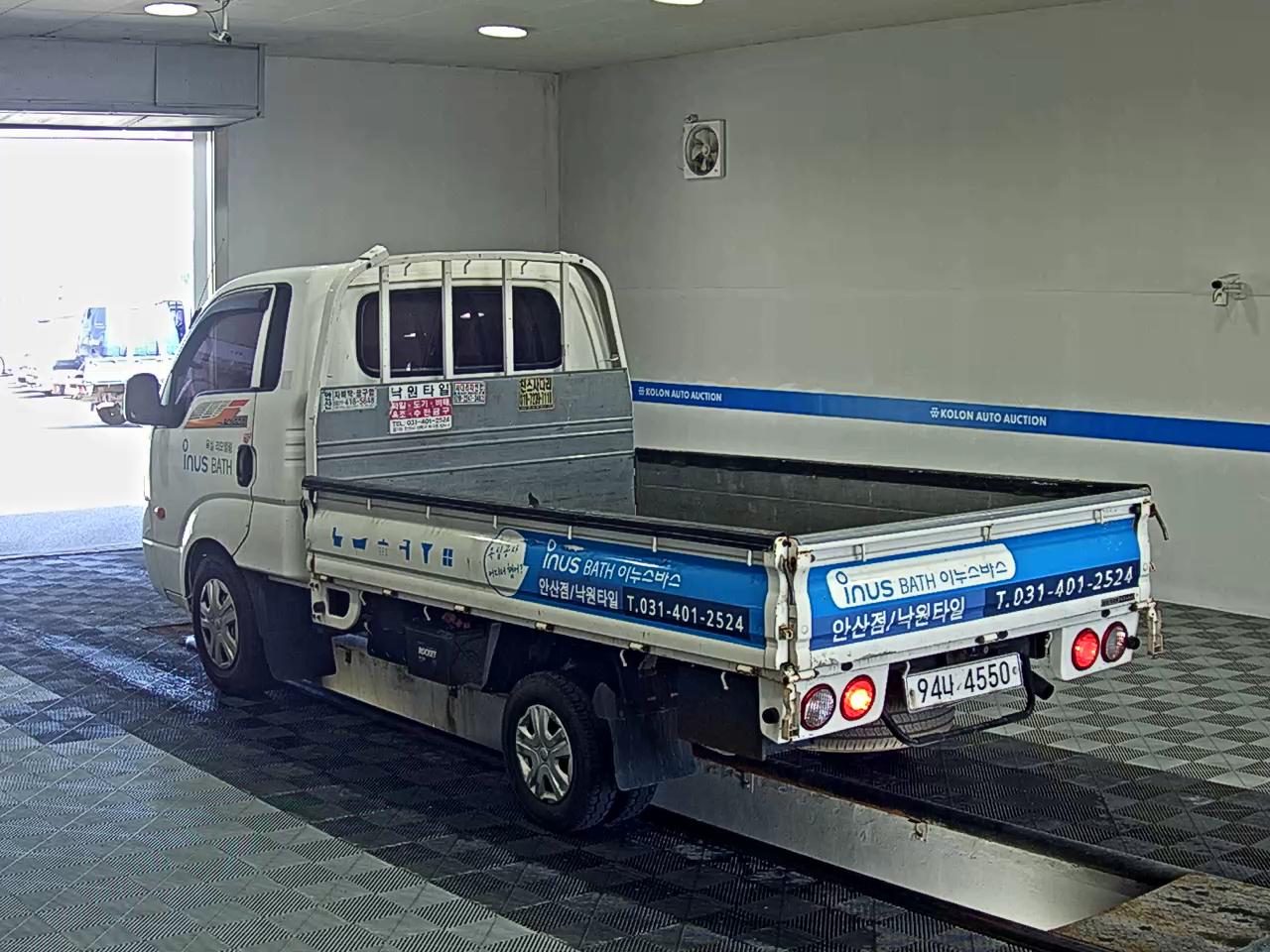 KIA BONGO III CARGO CRDi KING CAB EXTRA LONG WHEELBASE 2017 - zdjęcie 6