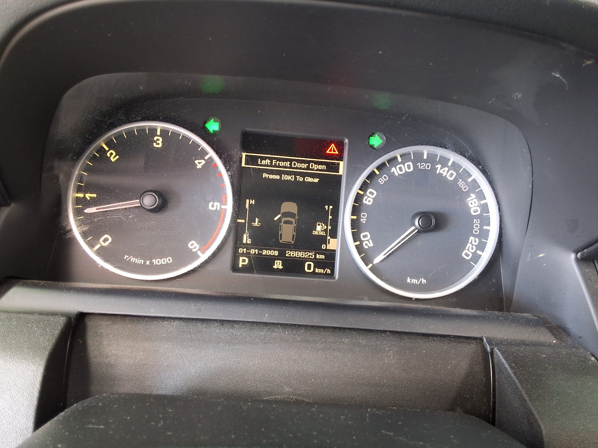 LAND ROVER DISCOVERY 4 3.0 SDV6 SE 2012 - zdjęcie 10