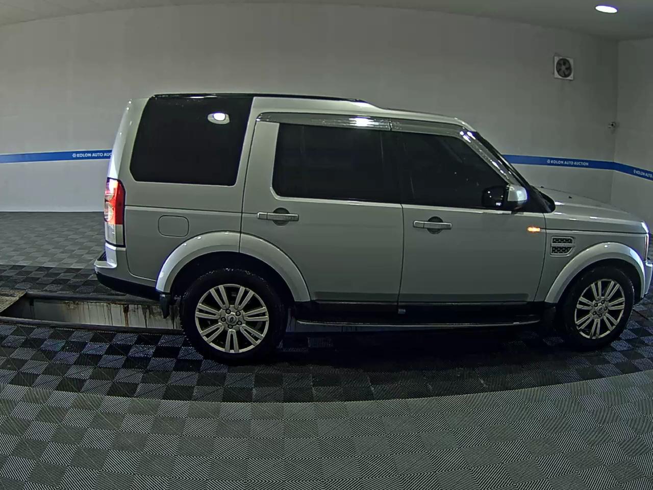 LAND ROVER DISCOVERY 4 3.0 SDV6 SE 2012 - zdjęcie 4