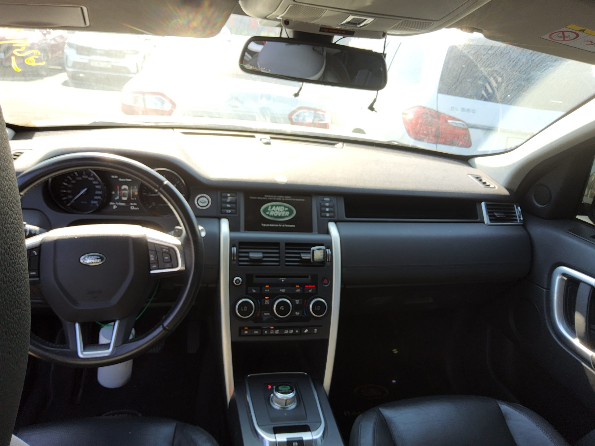 LAND ROVER DISCOVERY SPORT 2.0 TD4 SE 2016 - zdjęcie 11