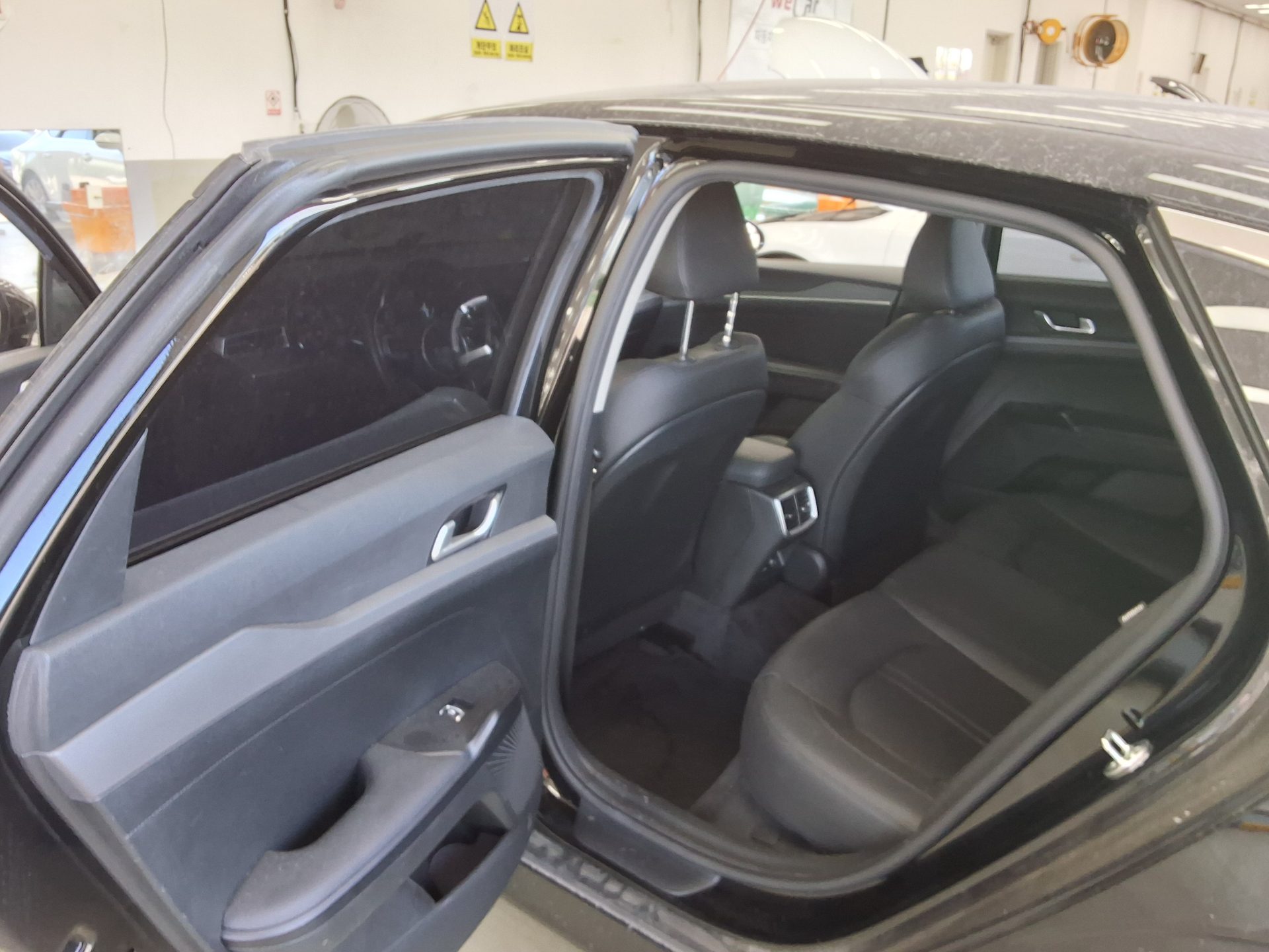 KIA NEW K5 (DL3) 2.0 GASOLINE TRENDY 2023 - zdjęcie 12