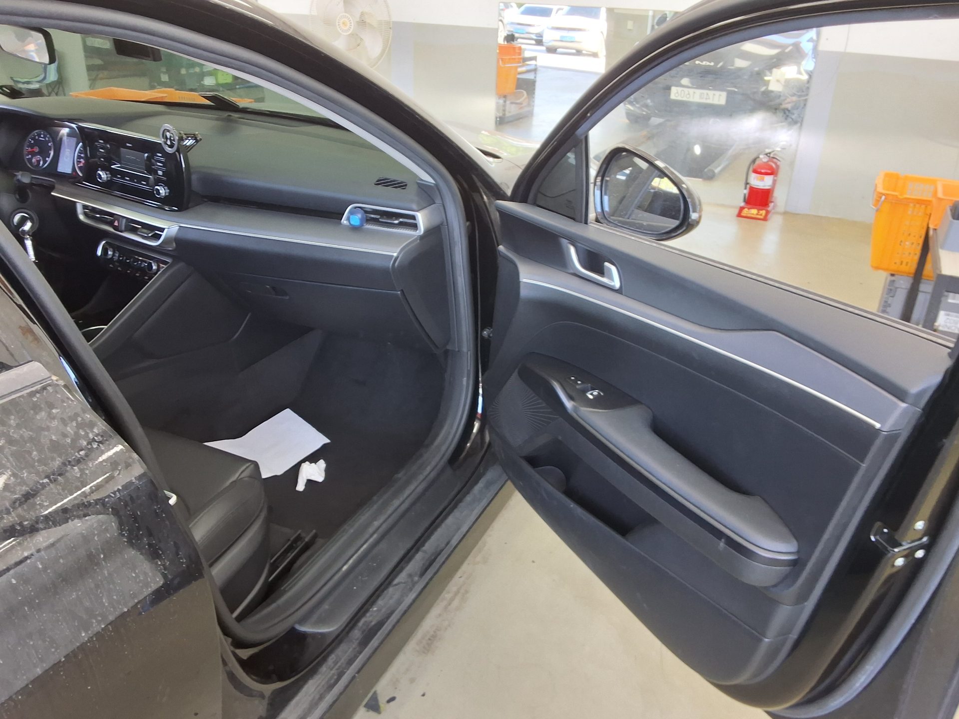 KIA NEW K5 (DL3) 2.0 GASOLINE TRENDY 2023 - zdjęcie 14