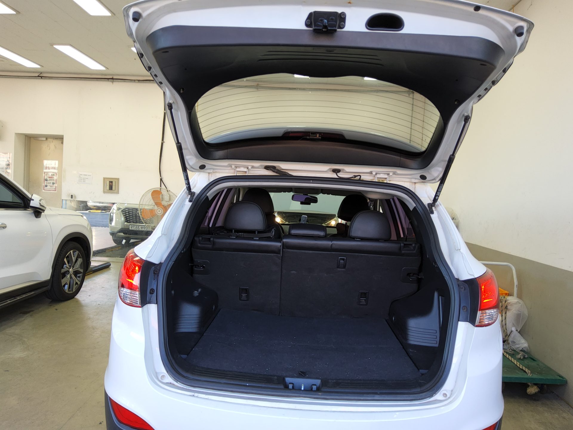 HYUNDAI NEW TUCSON ix DIESEL R2.0 4WD SMART 2014 - zdjęcie 15