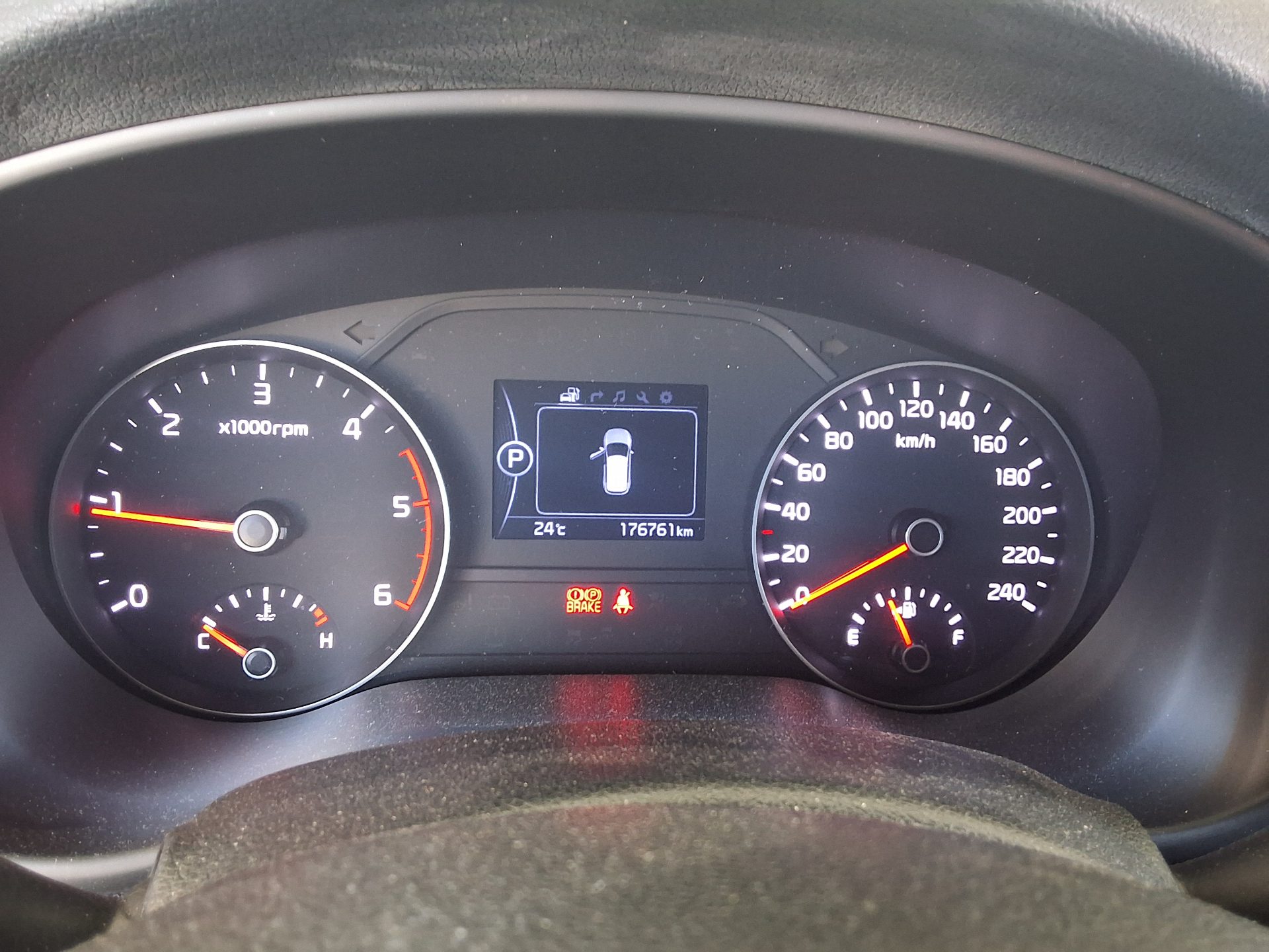KIA NEW SPORTAGE 1.7 2WD NOBLESSE 2018 - zdjęcie 10