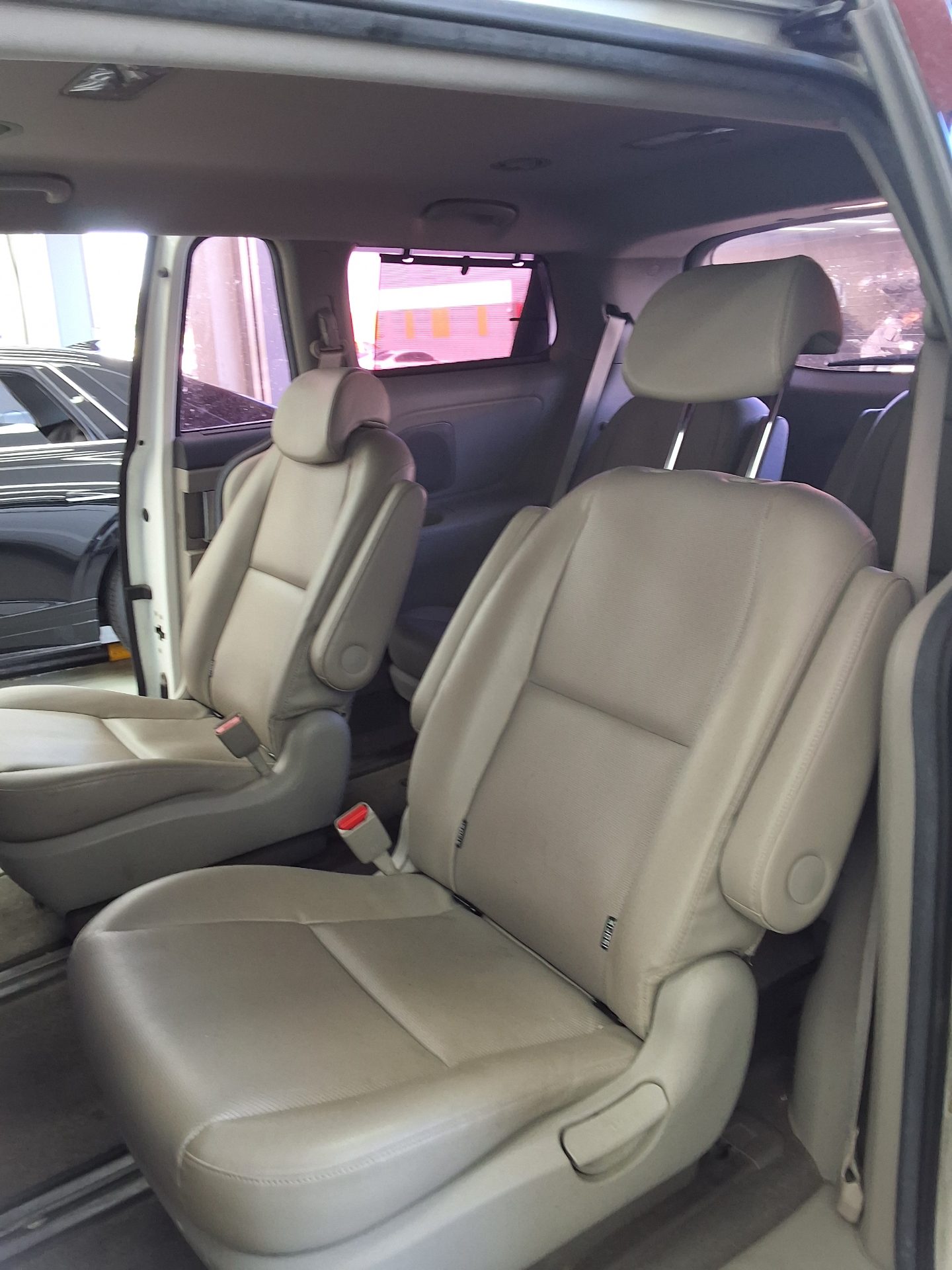 KIA ALL NEW CARNIVAL 9-SEATER DIESEL PRESTIGE 2018 - zdjęcie 12