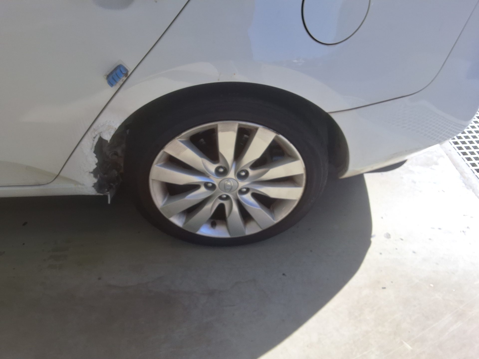 KIA FORTE 1.6 CVVT PREMIUM Si BLACK 2010 - zdjęcie 20
