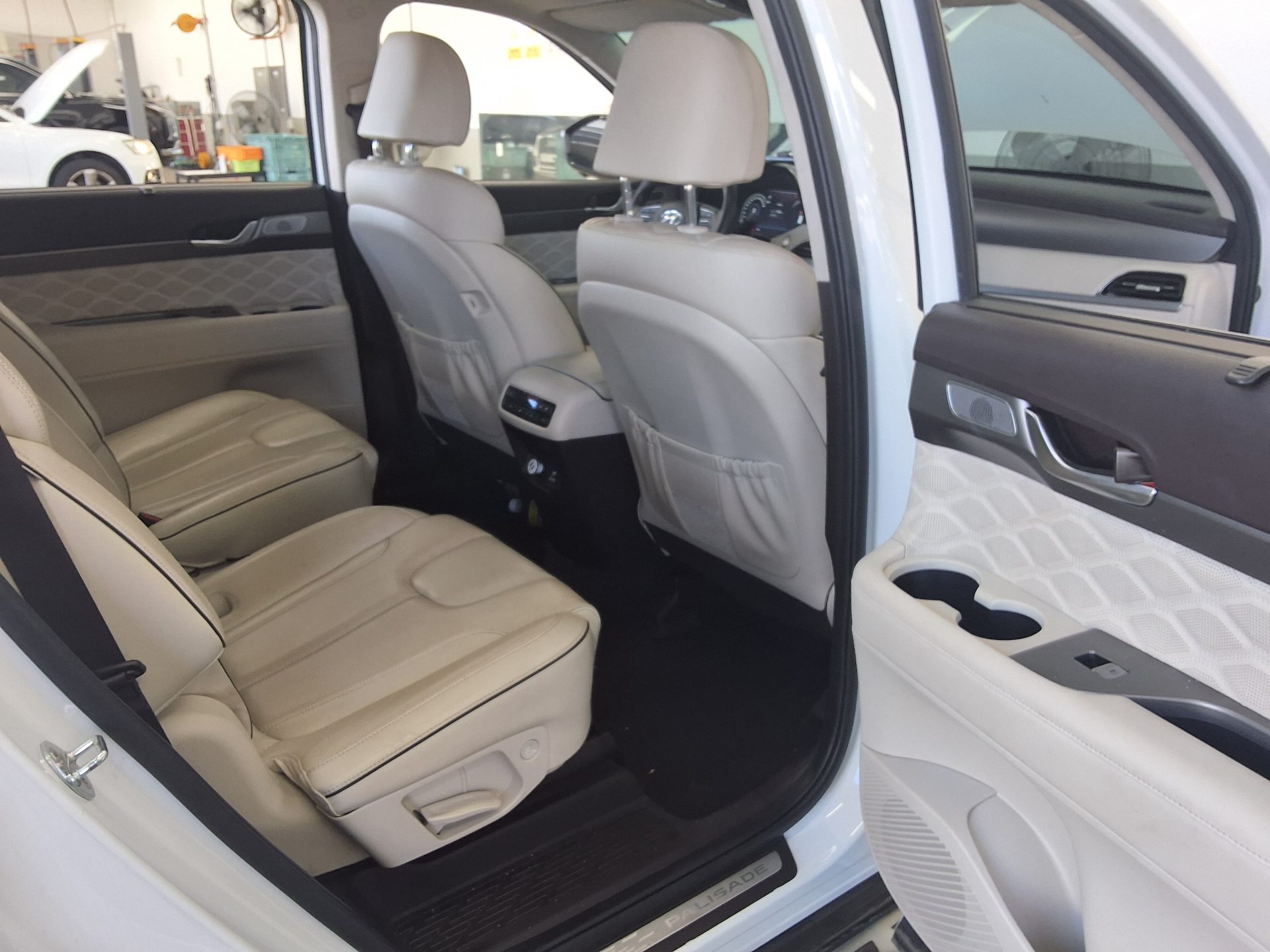 HYUNDAI PALISADE 2.2 DIESEL AWD CALLIGRAPHY 2021 - zdjęcie 14