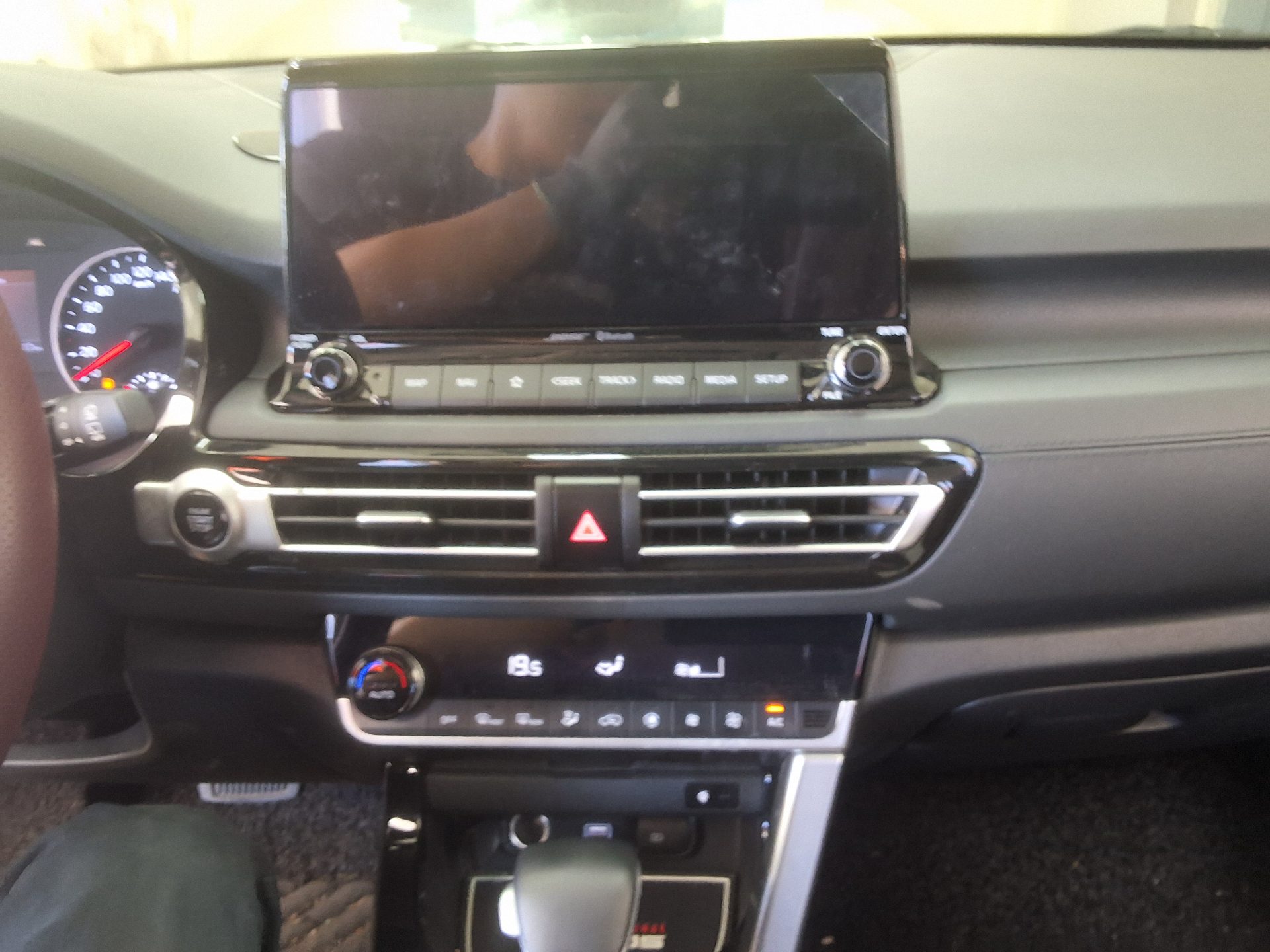 KIA SELTOS 1.6 GASOLINE 2WD SIGNATURE 2021 - zdjęcie 24