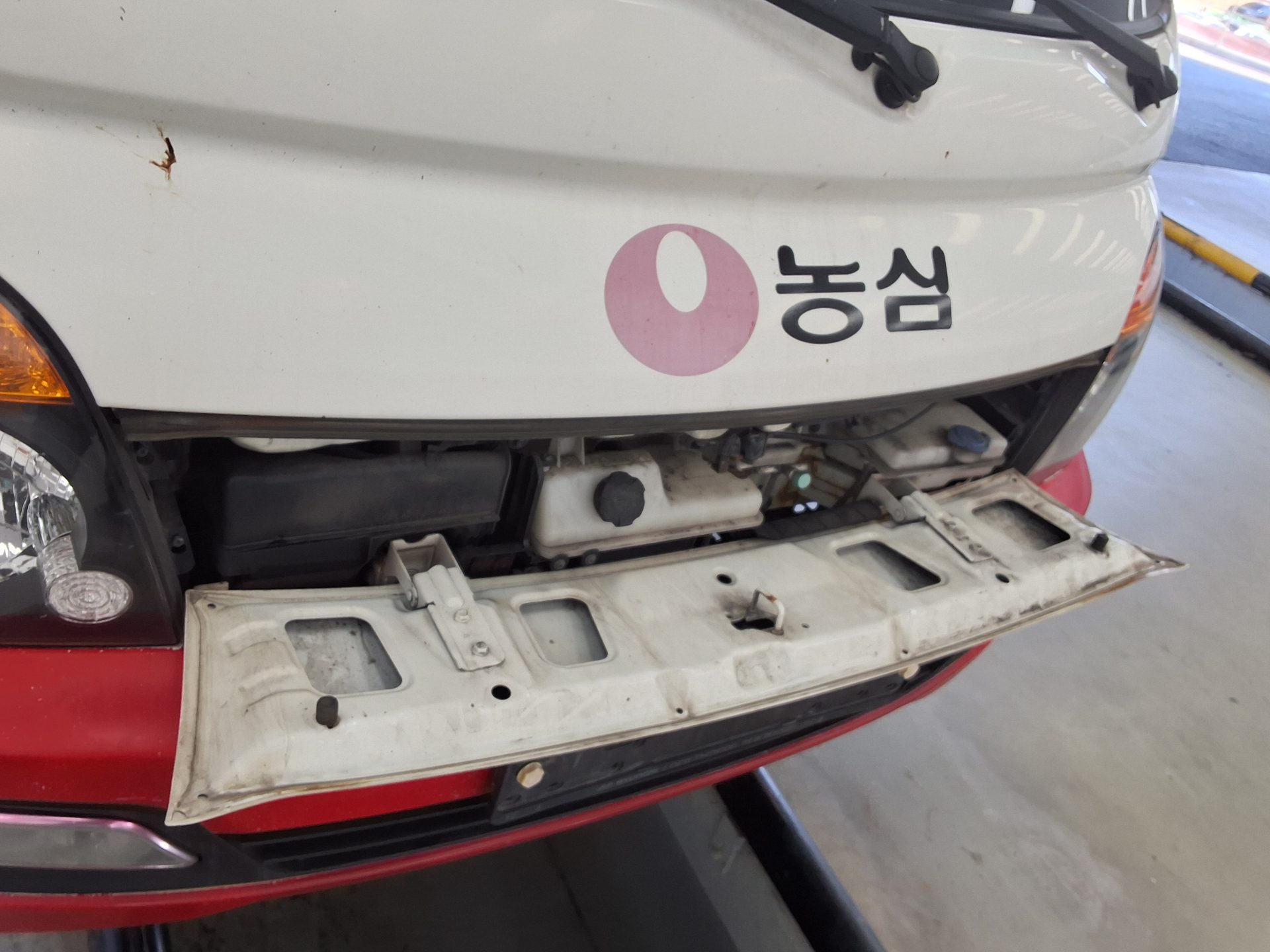 HYUNDAI PORTER II WING BODY MANUAL 2019 - zdjęcie 17