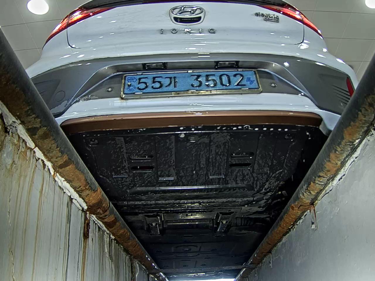 HYUNDAI IONIQ ELECTRIC I 2018 - zdjęcie 8