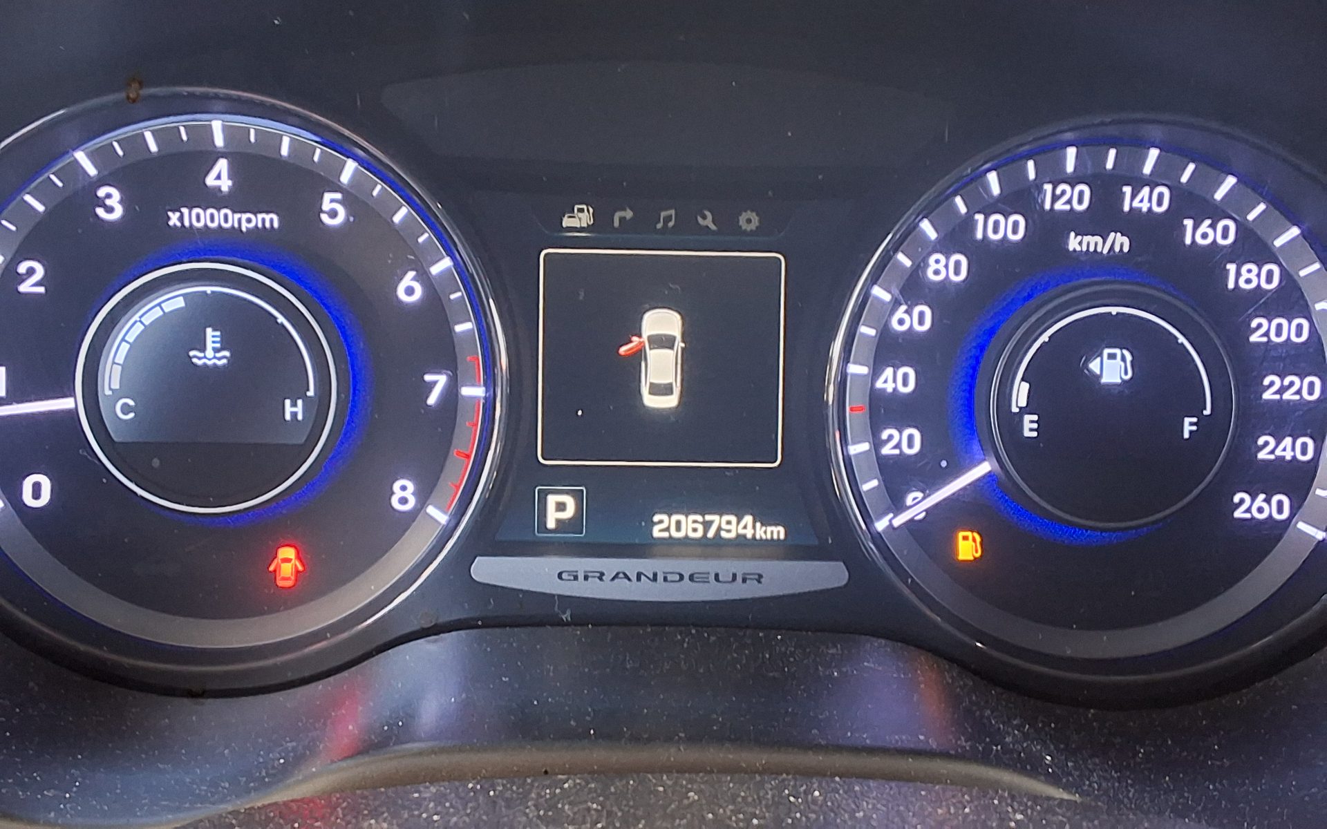 HYUNDAI GRANDEUR HG HG 300 PREMIUM 2016 - zdjęcie 9