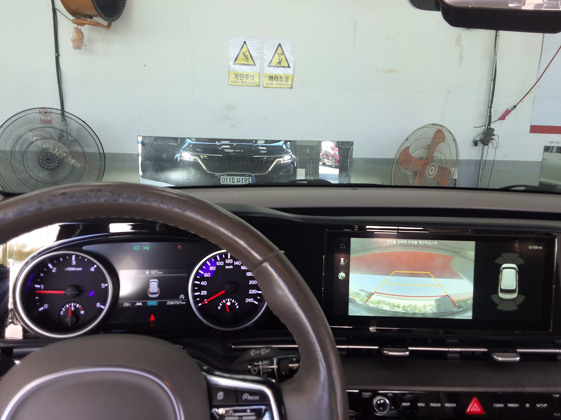 KIA NEW CARNIVAL (KA4) 9-SEATER DIESEL PRESTIGE 2022 - zdjęcie 19