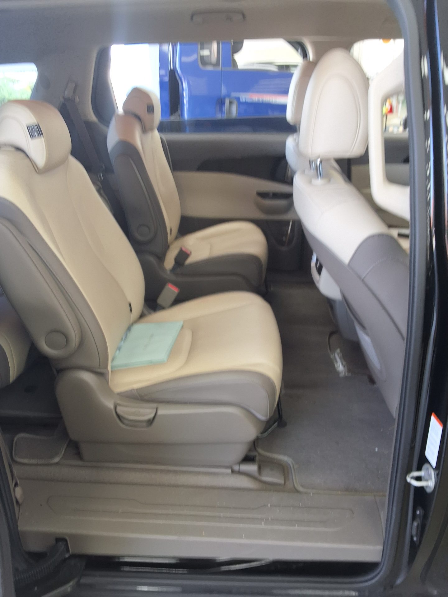 KIA NEW CARNIVAL (KA4) 9-SEATER DIESEL PRESTIGE 2022 - zdjęcie 14