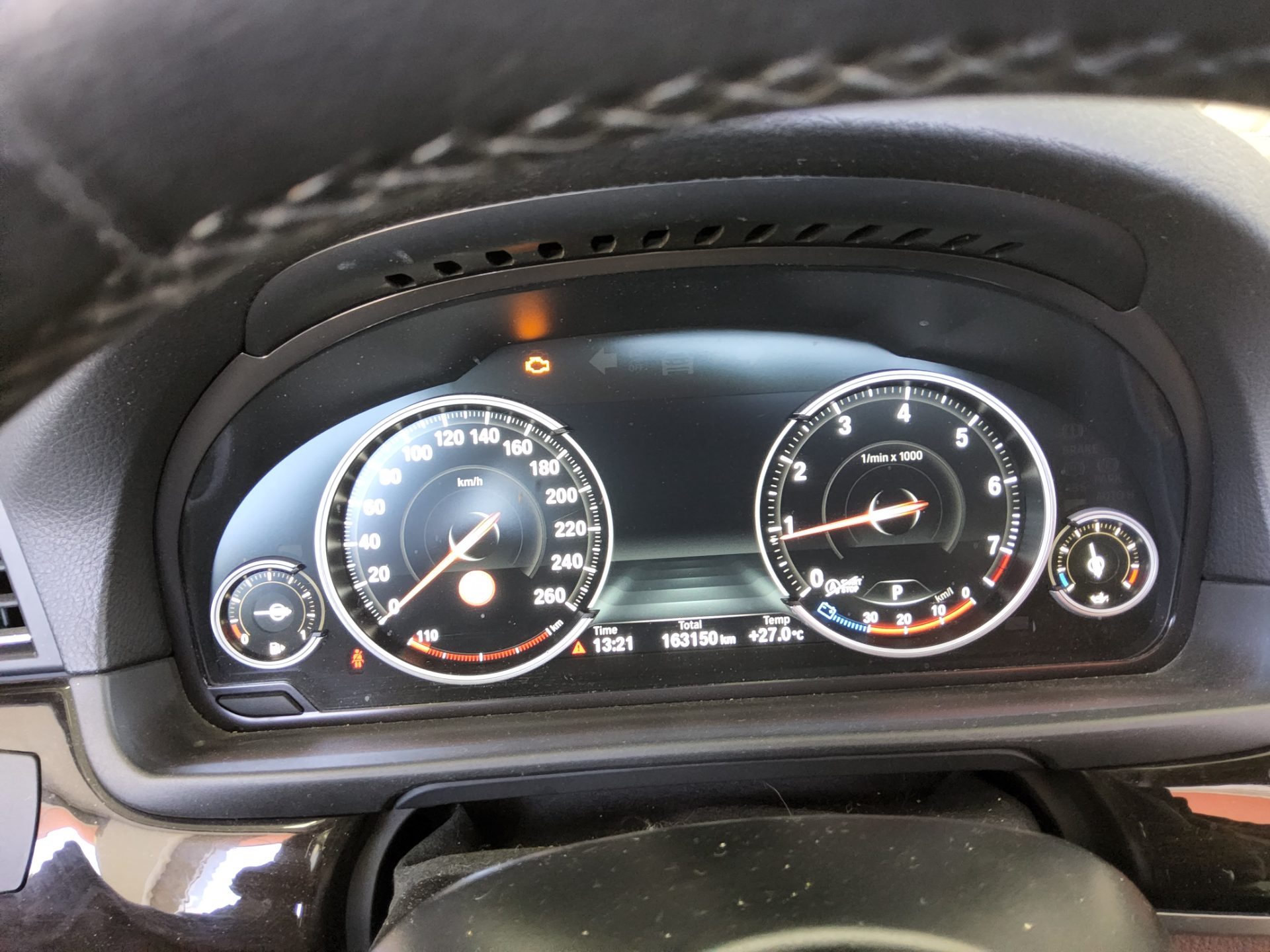 BMW 5 SERIES (6TH GEN) 528i 2014 - zdjęcie 9