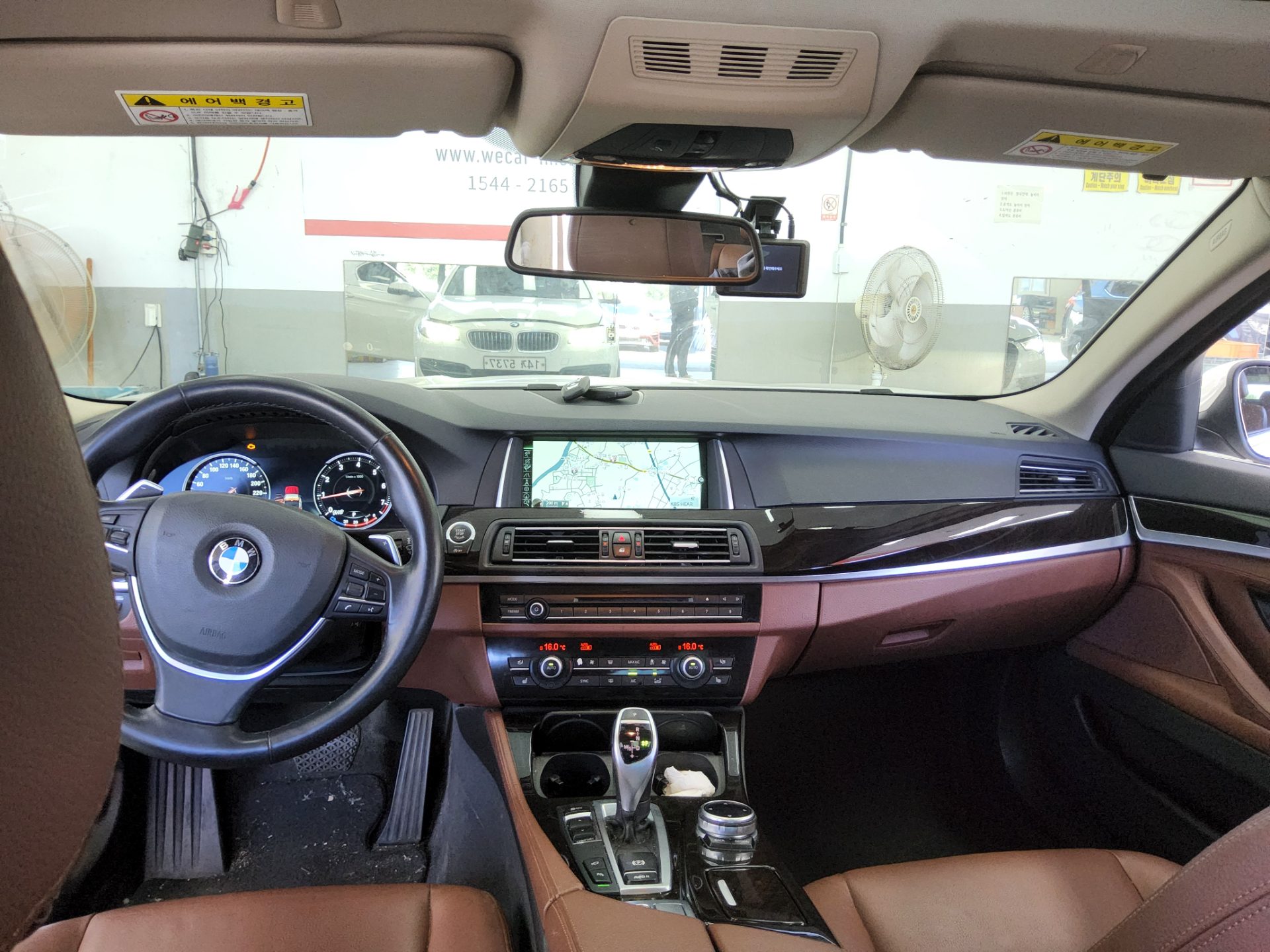BMW 5 SERIES (6TH GEN) 528i 2014 - zdjęcie 11