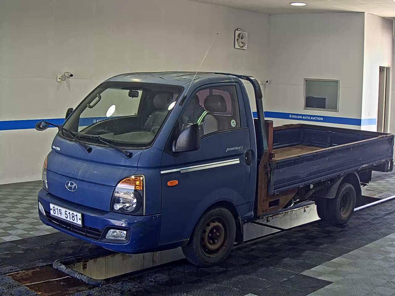 HYUNDAI PORTER II CRDi STANDARD CAB EXTRA LONG WHEELBASE PLUS 2012 - zdjęcie 2